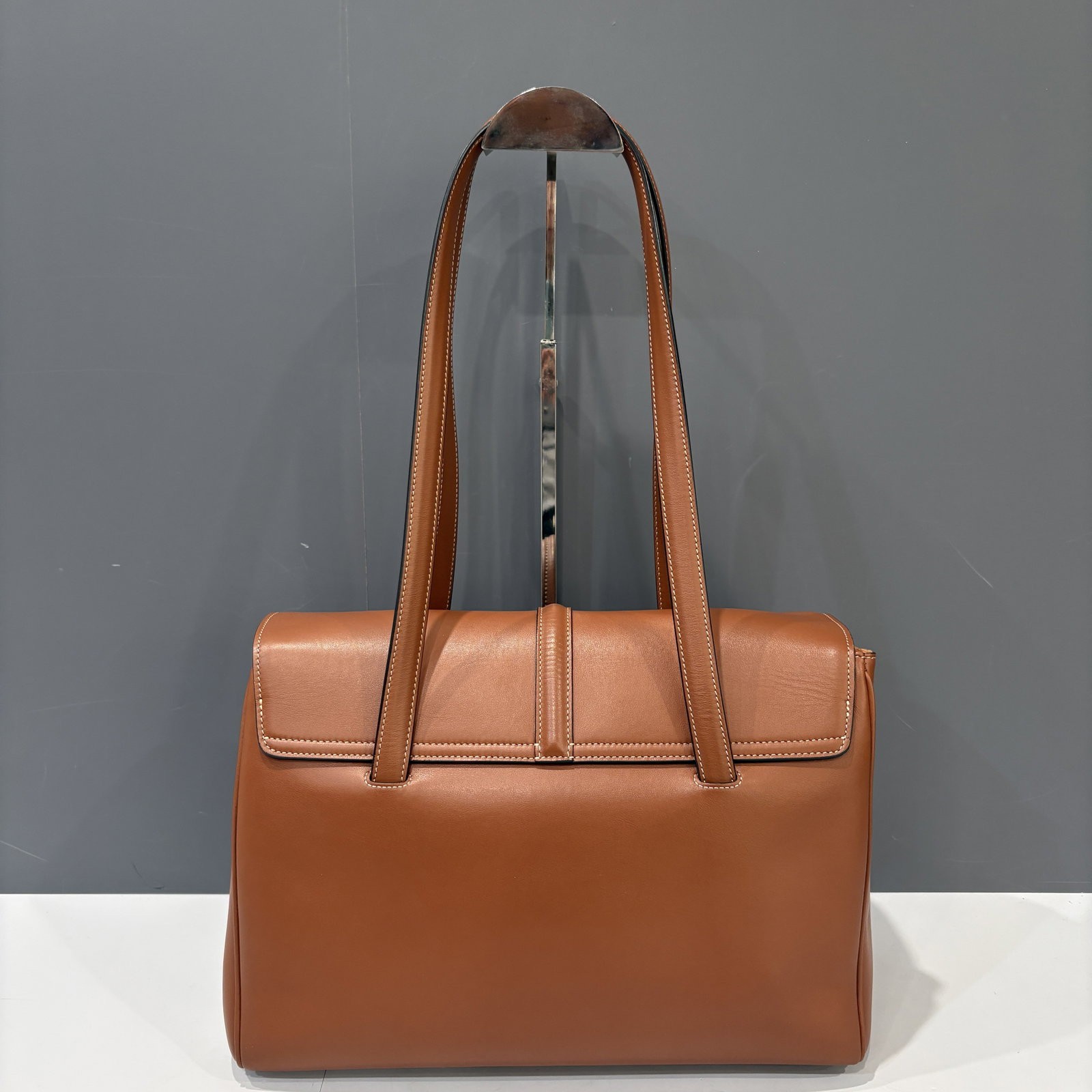 Celine Medium Soft 16 Brown Smooth Calfskin (jd032326a1)