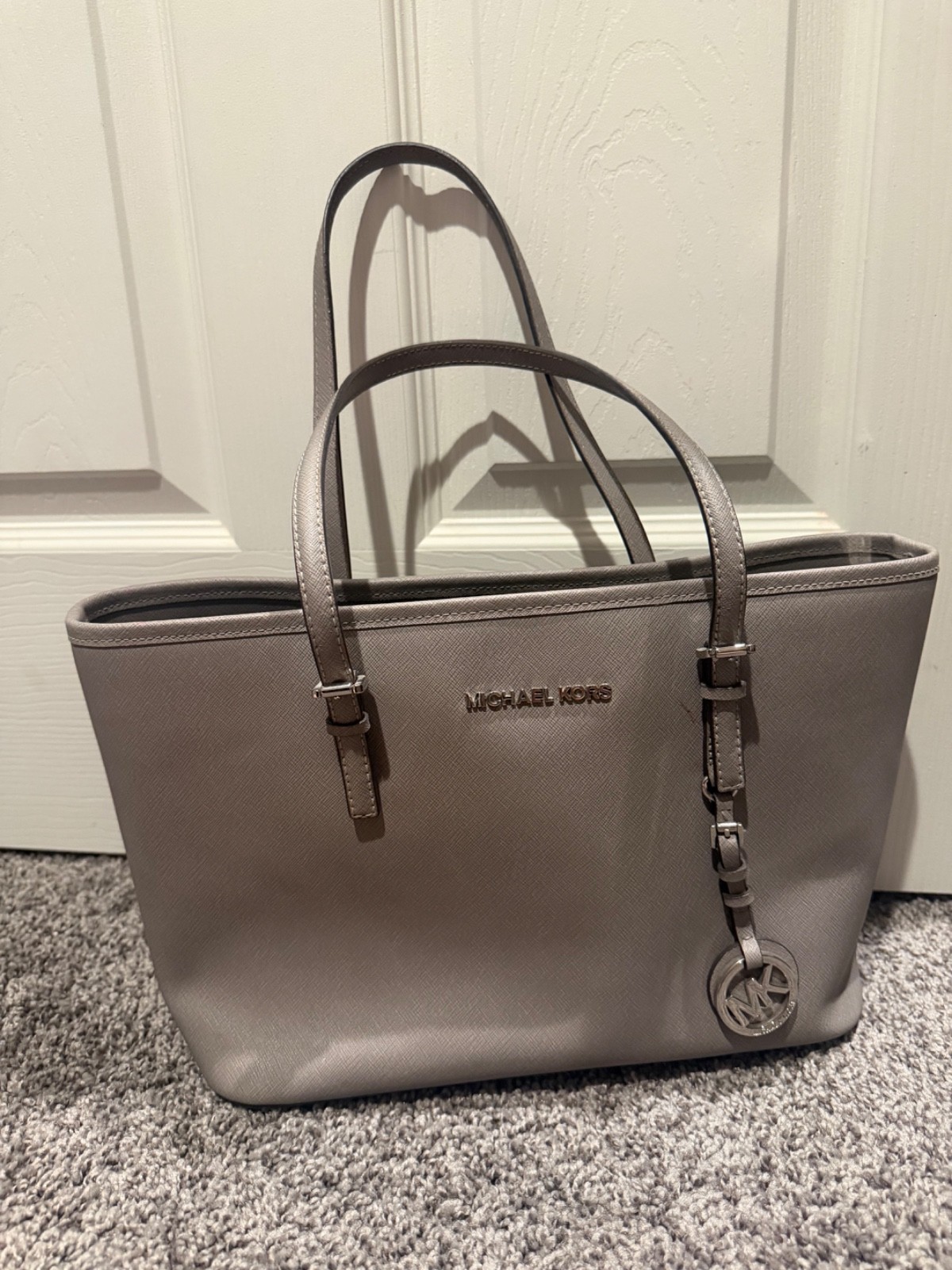 Michael Kors Handbag Jet Set Travel Pearl Grey Convertible Tote Bag