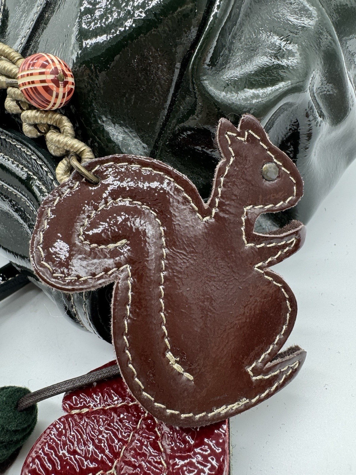 Sofia Italy Green Patent Leather Satchel Shoulder Bag Chain Chain Squirrel Leaf