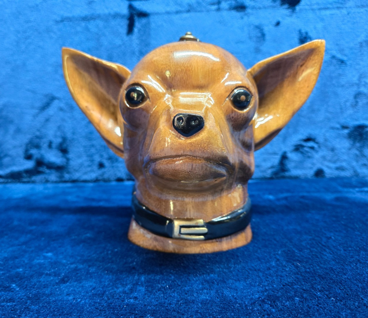 TIMMY WOODS CHIHUAHA HAND CARVED DOG PURSE RARE WEARABLE ART BEVERLY HILLS