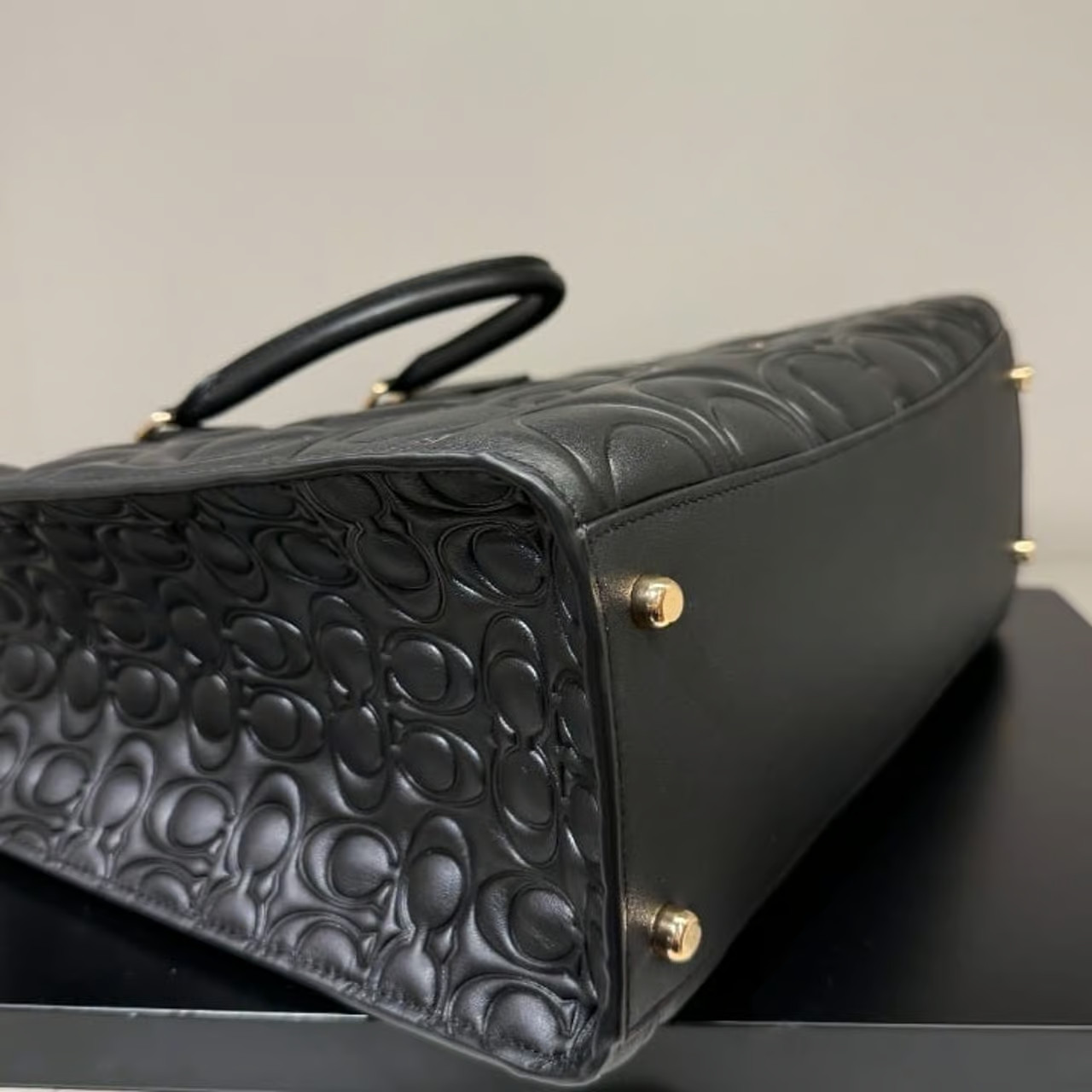 Coach Maggie Large Tote Bag In Signature Leather CY672 Authentic ‼️