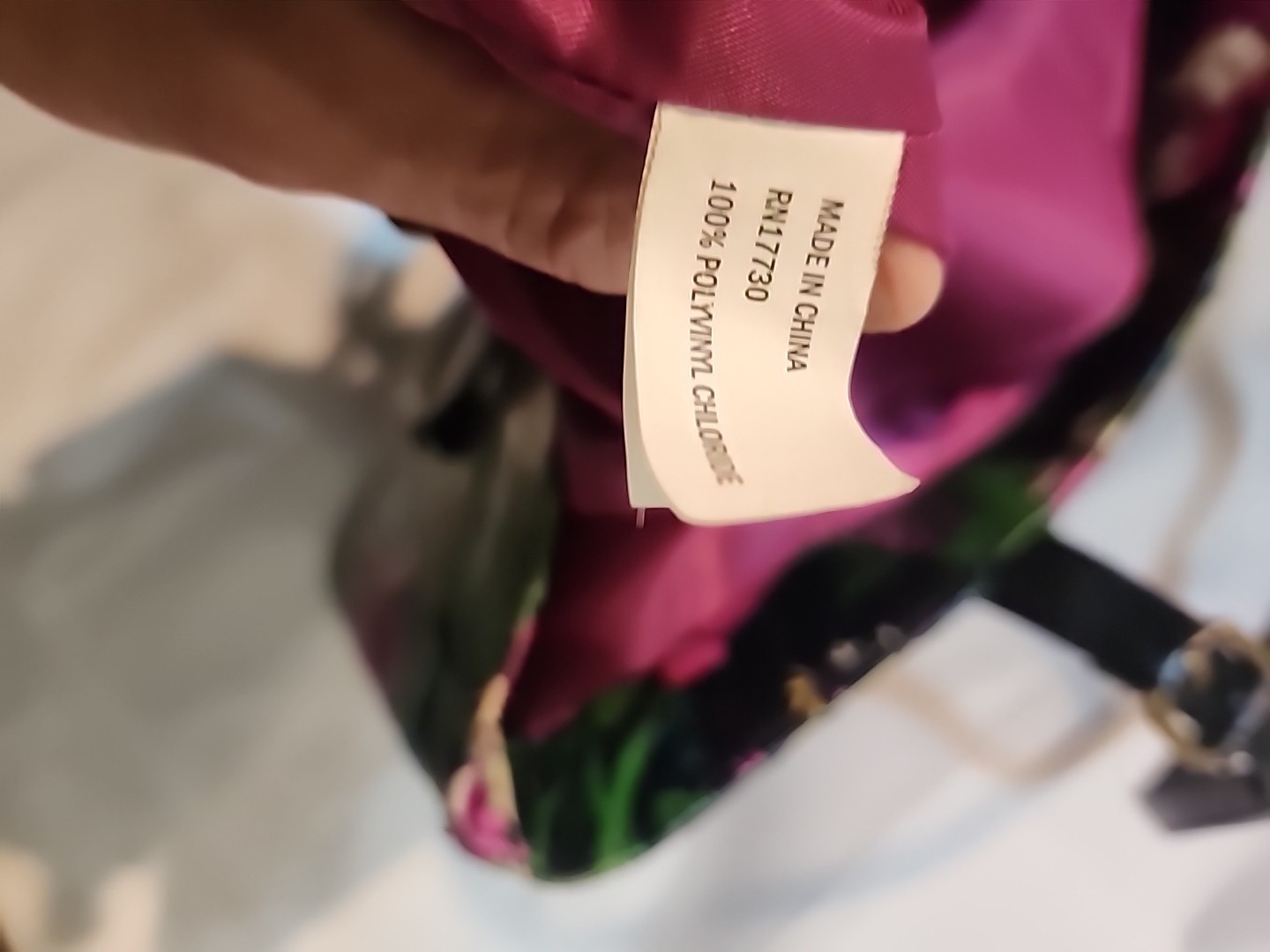 Beautiful Polyvinyl Floral Tote With Leather Straps. Made For Target# Rn17730