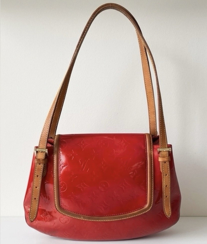 Louis Vuitton Red Monogram Vernis Biscayne Bay GM Shoulder Patent Bag RARE