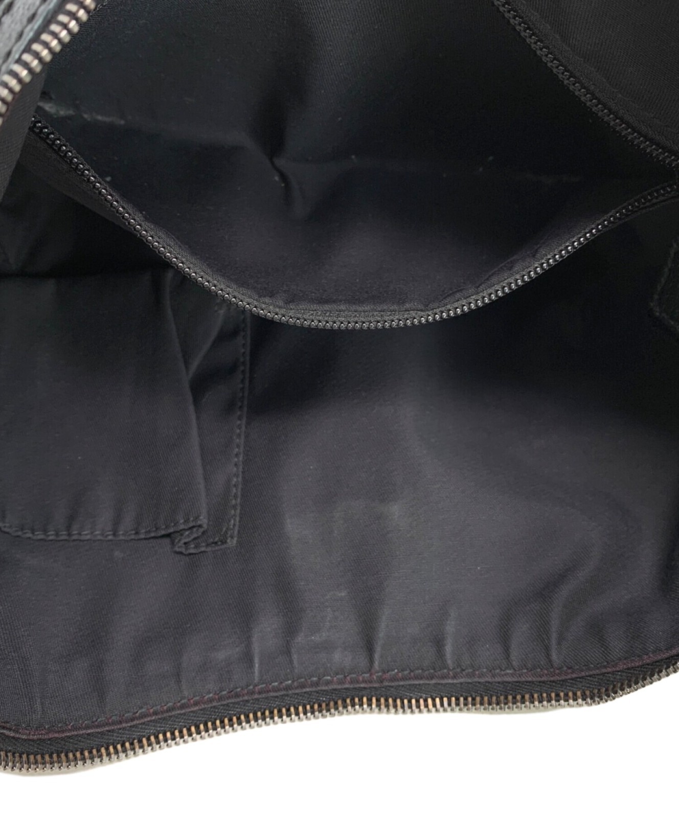 Gucci Women’s Shoulder Bag Black 181092 Made in Italy Fast Ship Authentic
