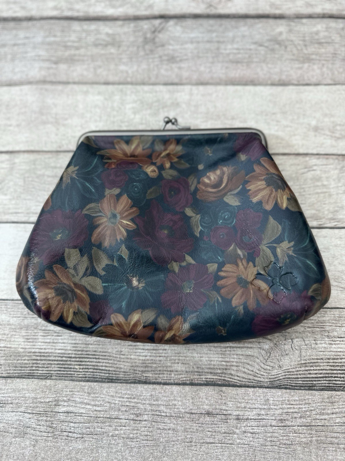Patricia Nash Cassini Clutch Kisslock Wristlet Peruvian Painting Leather