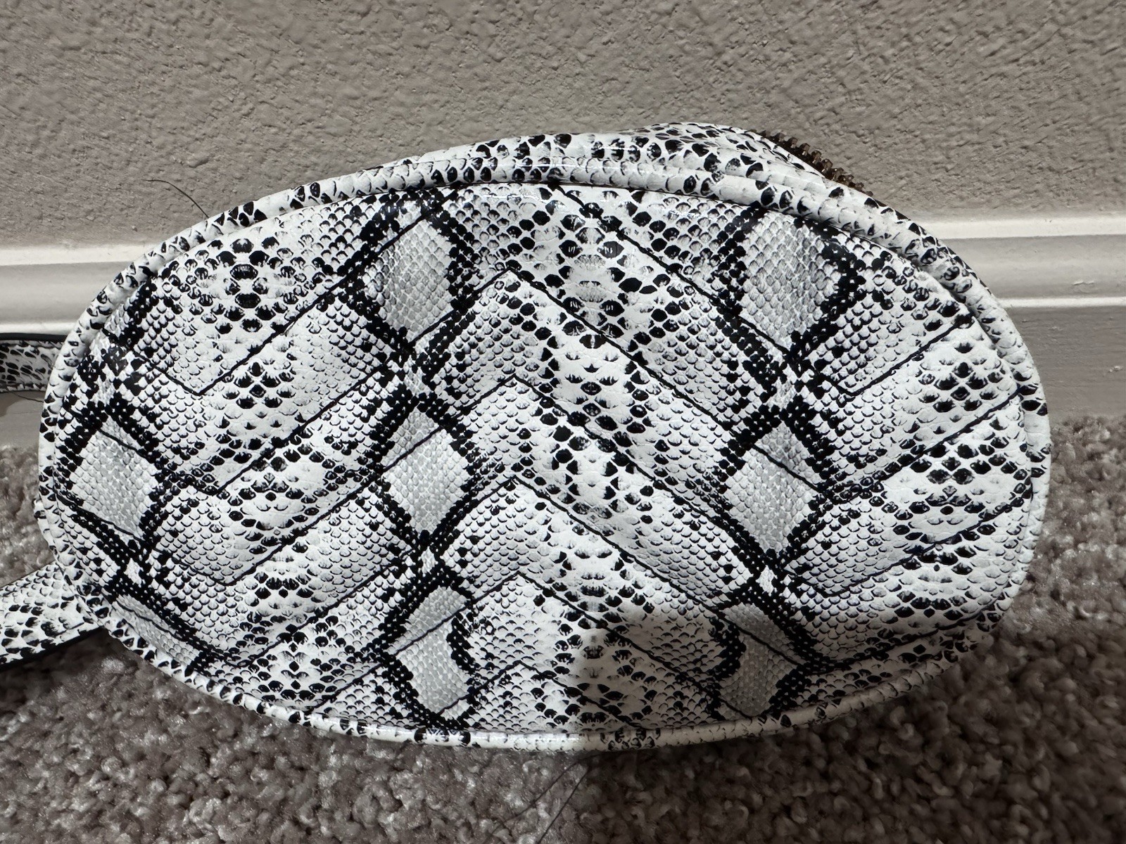 Women’s Black White Snake Print Oval Crossbody Bag