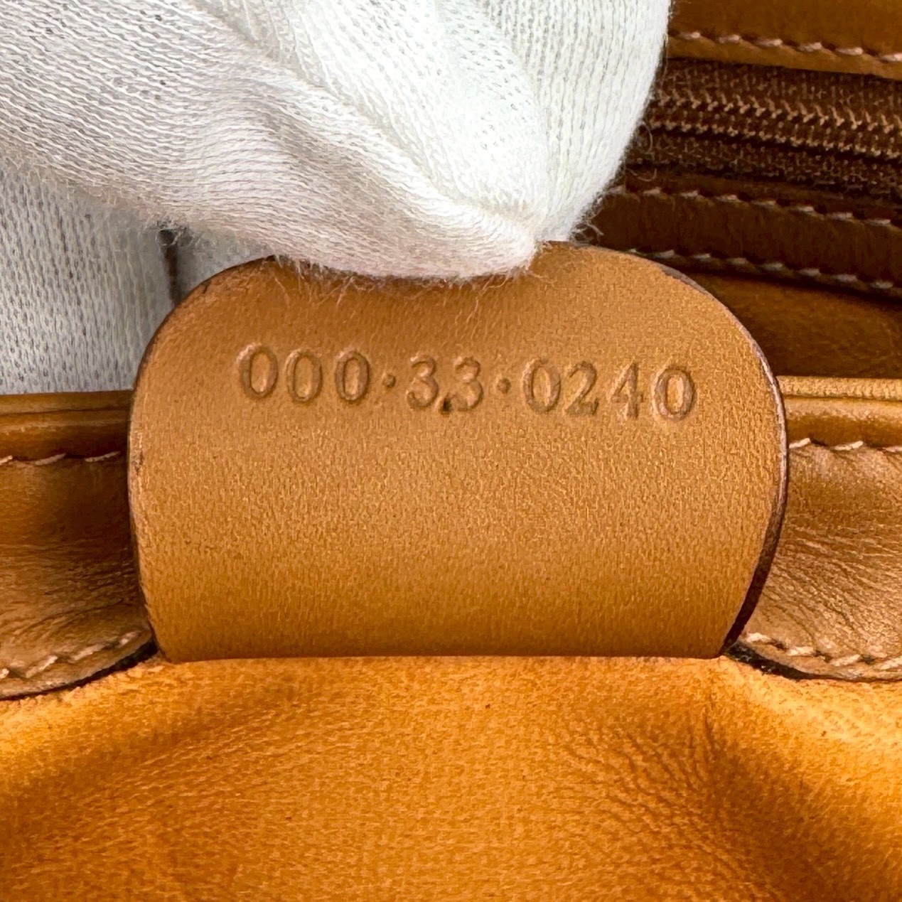 Gucci Vintage Bamboo Turn Lock Hand Bag Brown Camel Leather Authentic