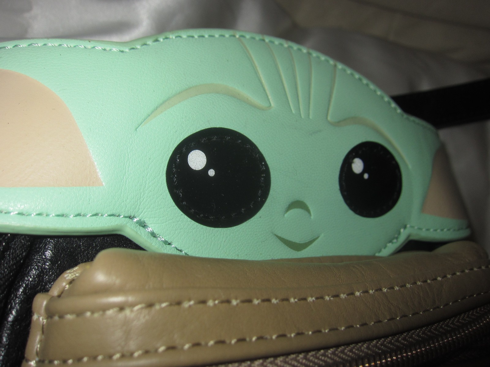 Disney Star Wars the Child Grogu Baby Yoda Mini Loungefly Wristlet/Belt Purse