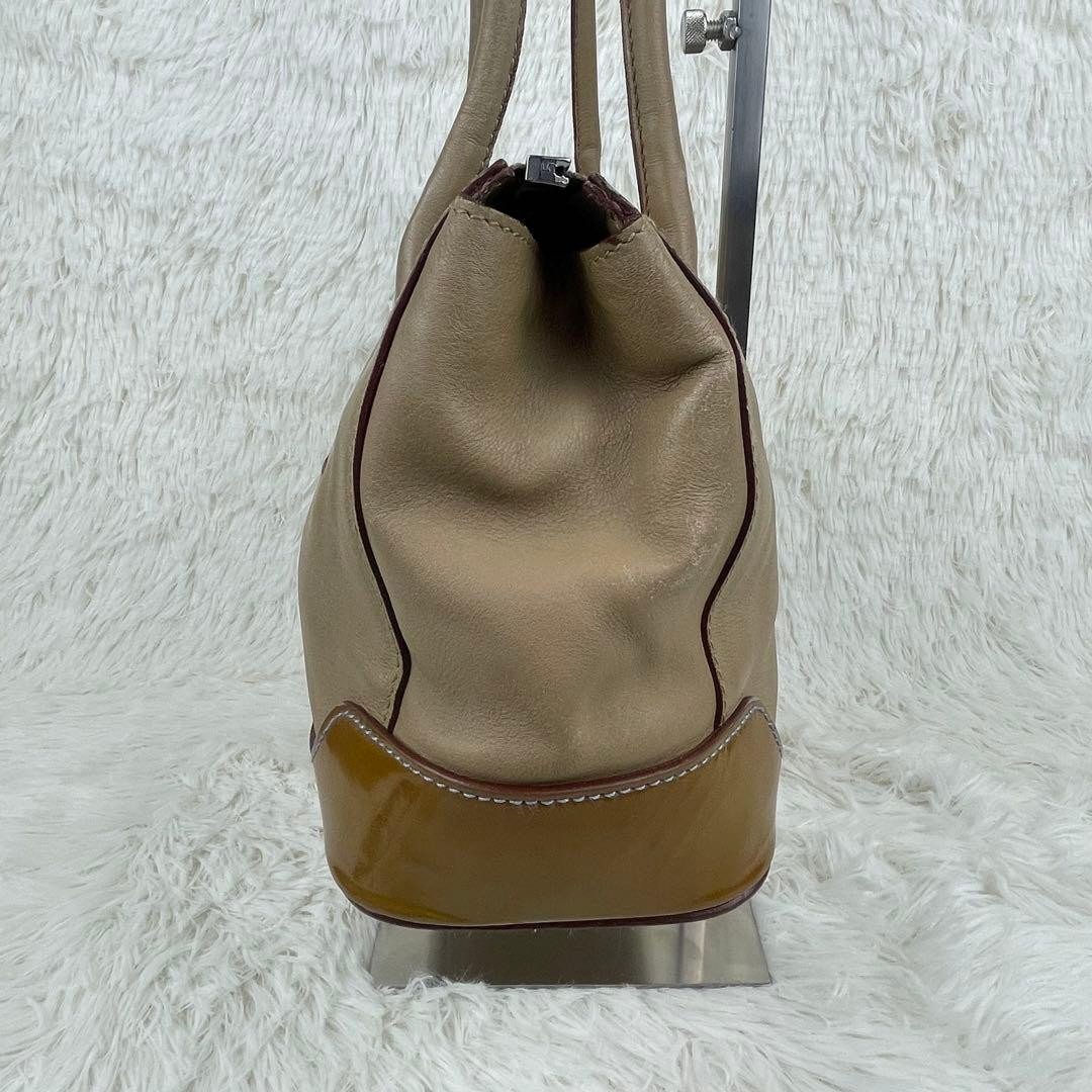 PRADA Archive Leather Shoulder Bag Beige Patent Leather Trim Vintage Y2K Authent