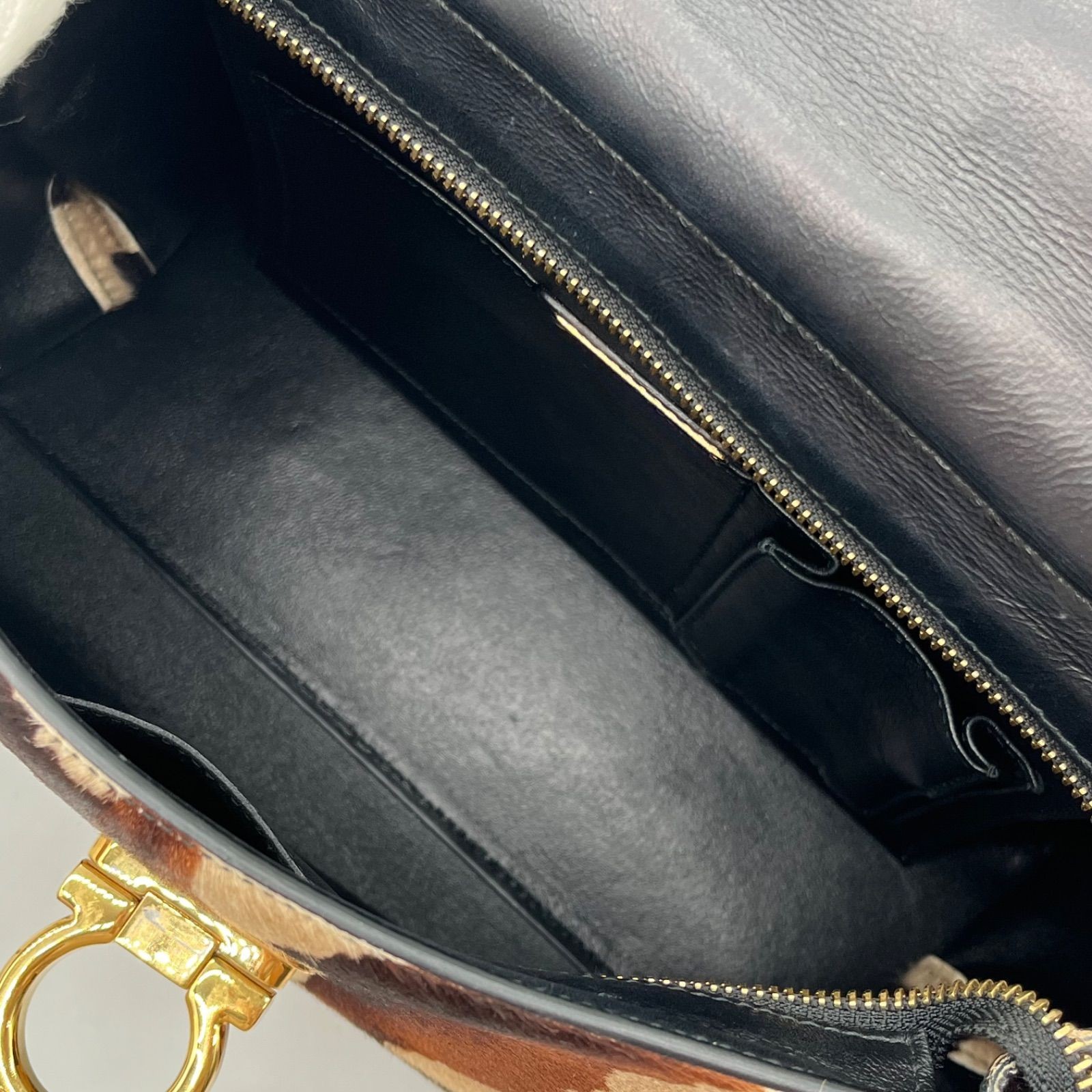 Auth Salvatore Ferragamo Sofia Gancini Pony Hair 2Way Handbag ShoulderBag 2Y9472