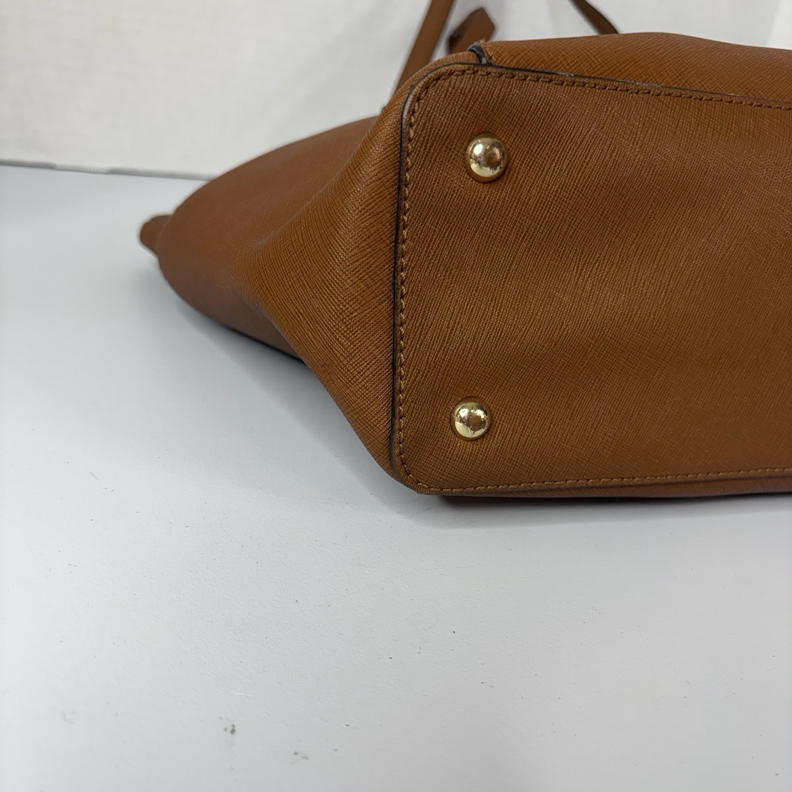 Michael Kors Jet Set Travel Saffiano Leather Tote Bag Acorn Brown GoldHardware