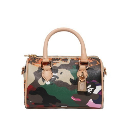 A BATHNIG APE Ladies’ Goods HYBRID CAMO MINI SHOULDER BAG 1M80290302