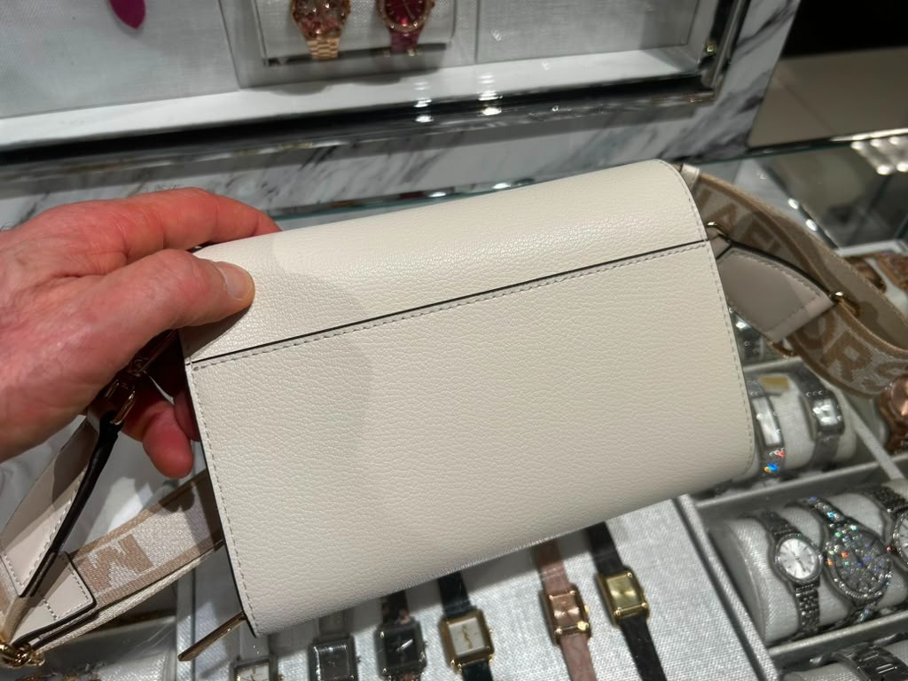 Michael Kors Women Large Jet Set Leather Zip Crossbody Purse Bag Light Cream