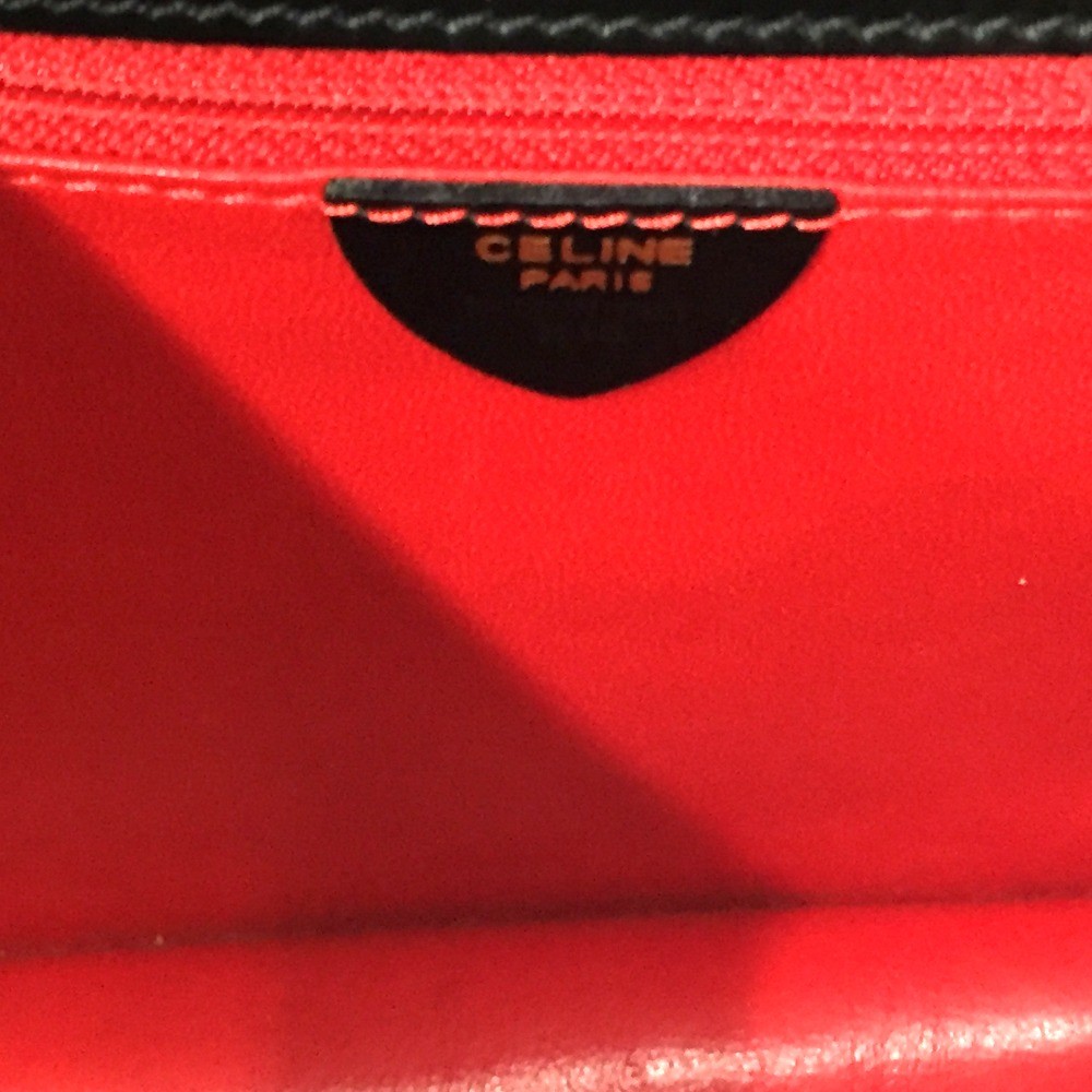 CELINE Circle Logo Leather Shoulder Bag, Old Vintage M13 black