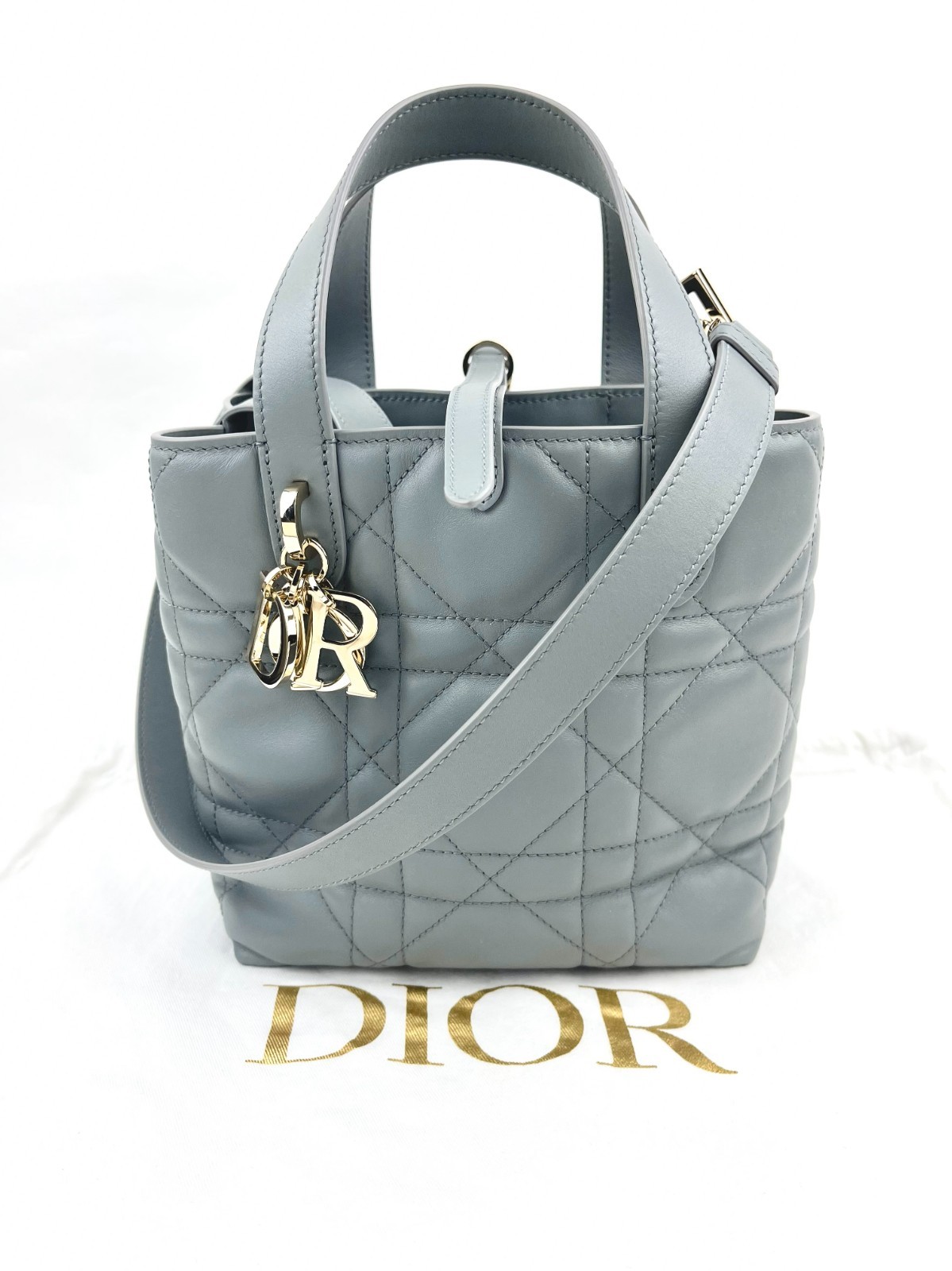 Authentic CHRISTIAN DOIR Sac Cabas Toujours Vertical Small Macro Cannage Gray