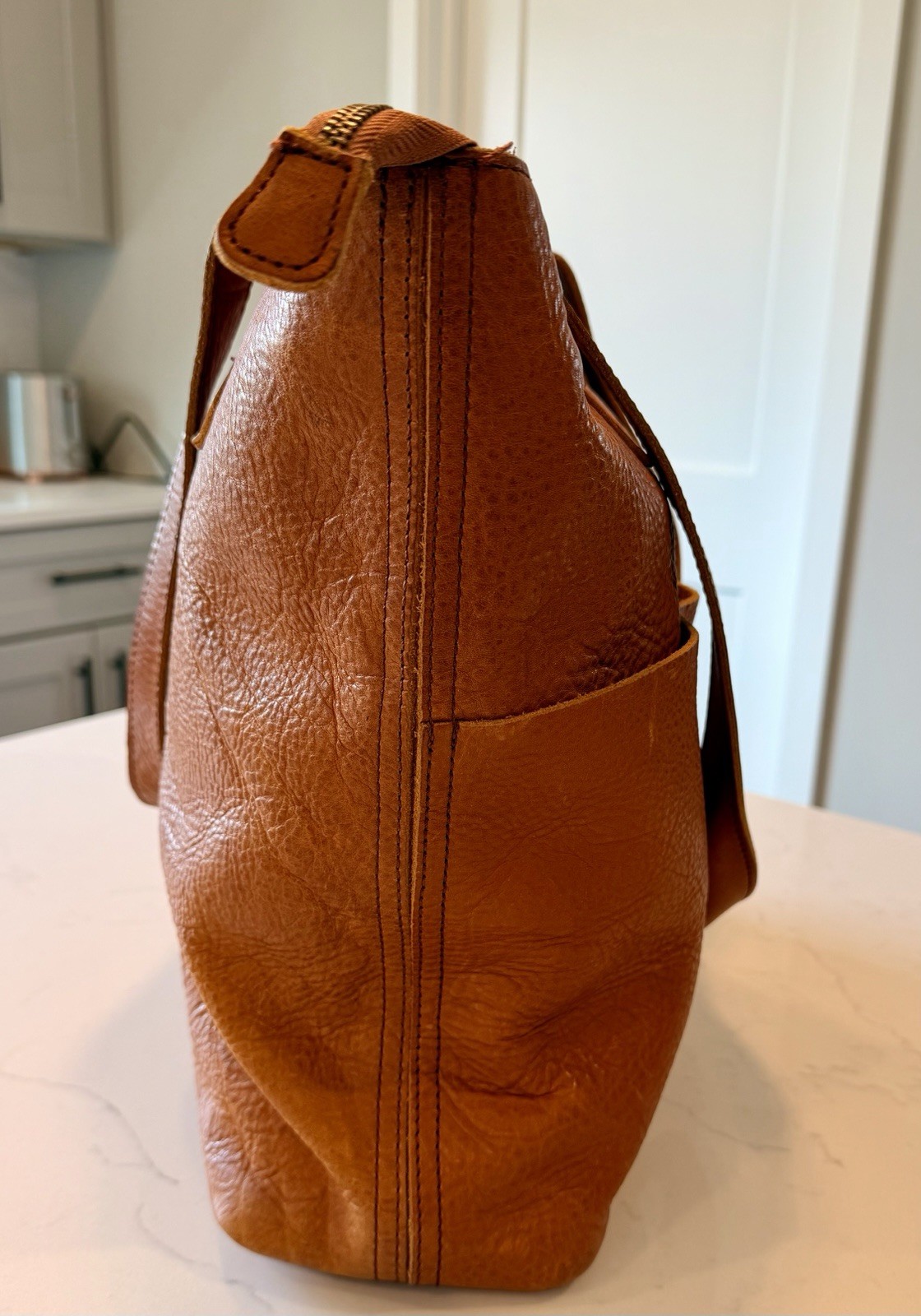 Duluth Trading Company Lifetime Leather Tote-Used Good Condition – Large Size