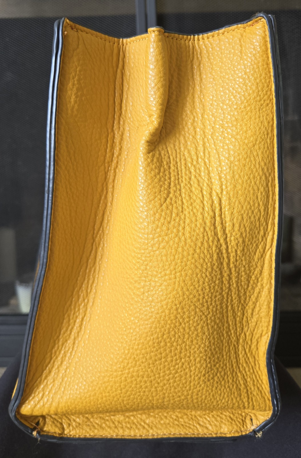 ALDO Yellow Pebbled Large Satchel Top Handle Bag Gold Hardware Magnetic Closure
