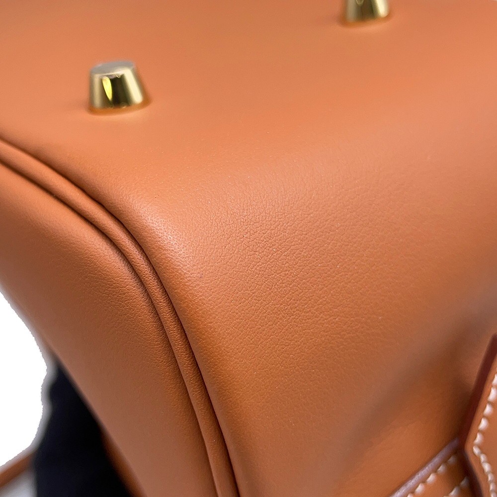 HERMES Plume Size 28 Swift Leather Gold