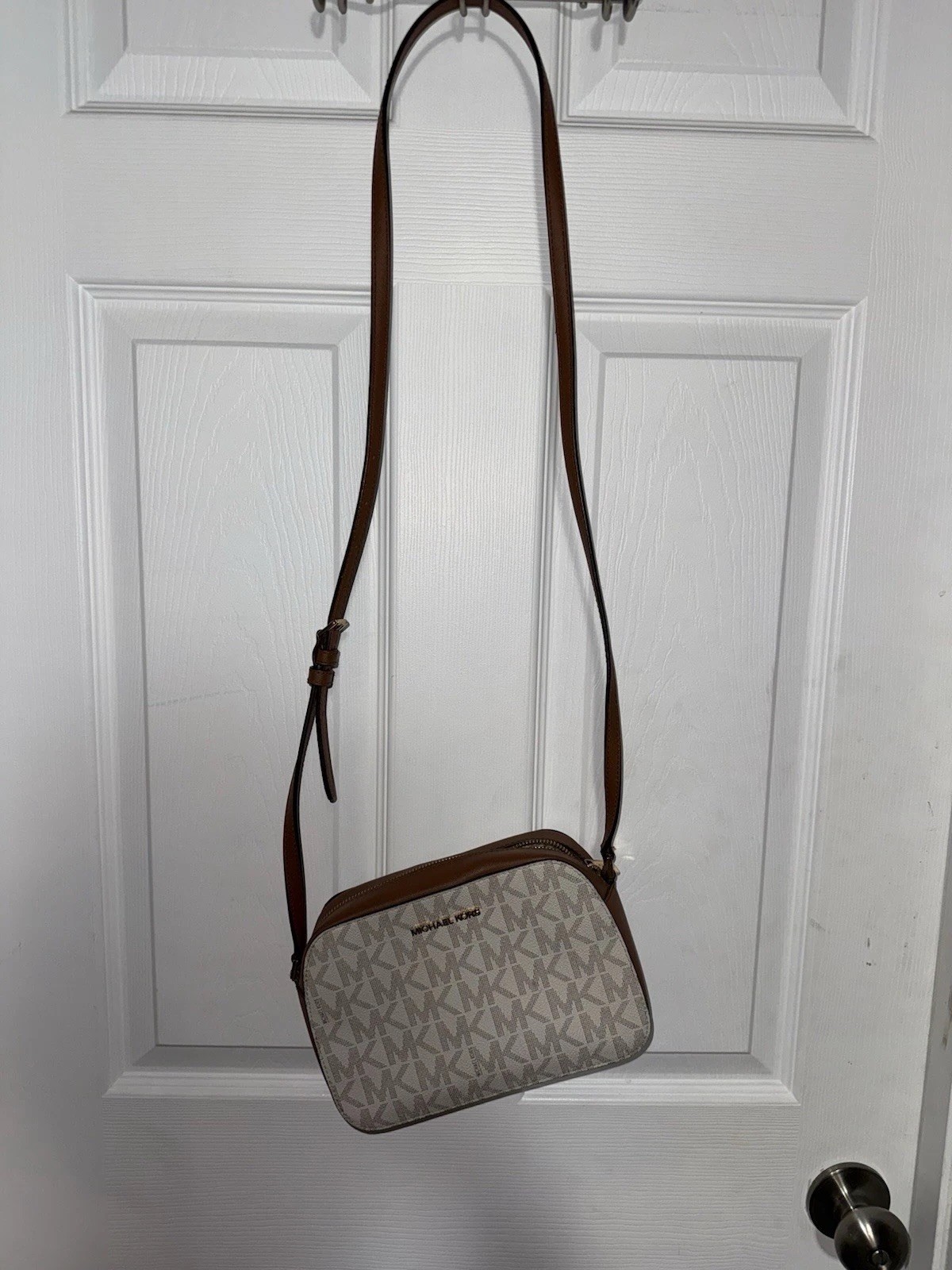 Michael Kors Monogram Logo Crossbody Bag Beige/Brown Zip w/ Adjustable Strap