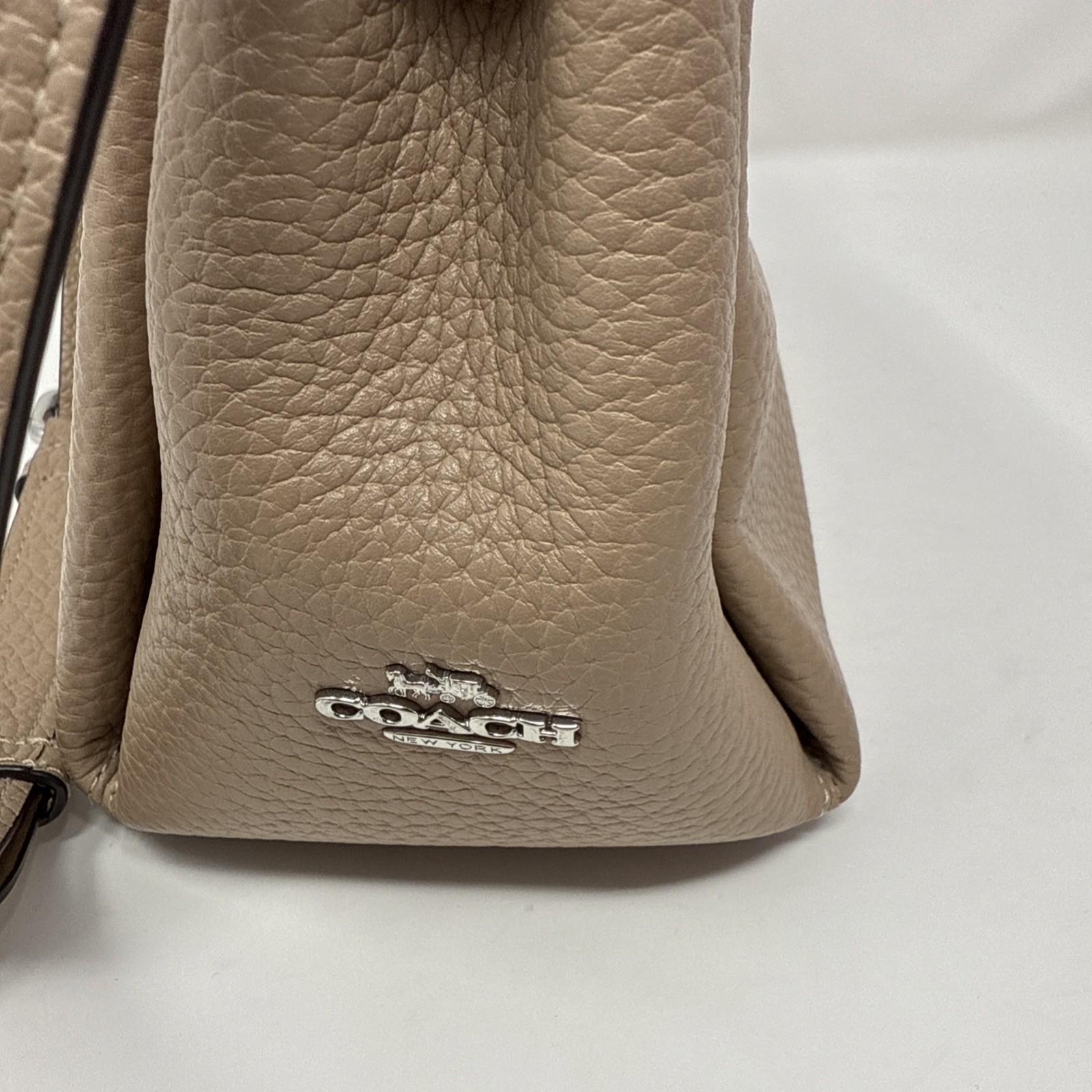 Coach Waverly Shoulder Bag Tan Pebbled Leather Silver Hardware – Y2K Style