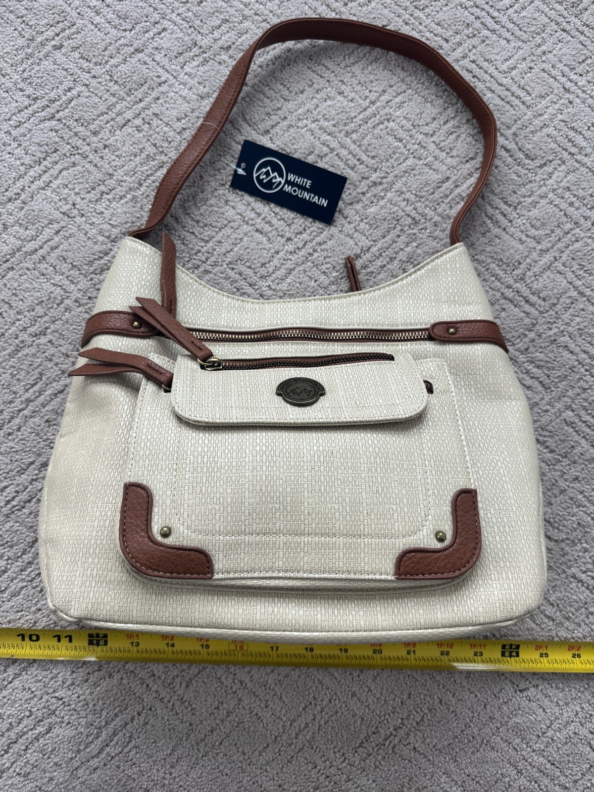 White Mountain Tri-Light Saddle Natural Classic Pockets Casual Shoulder Bag
