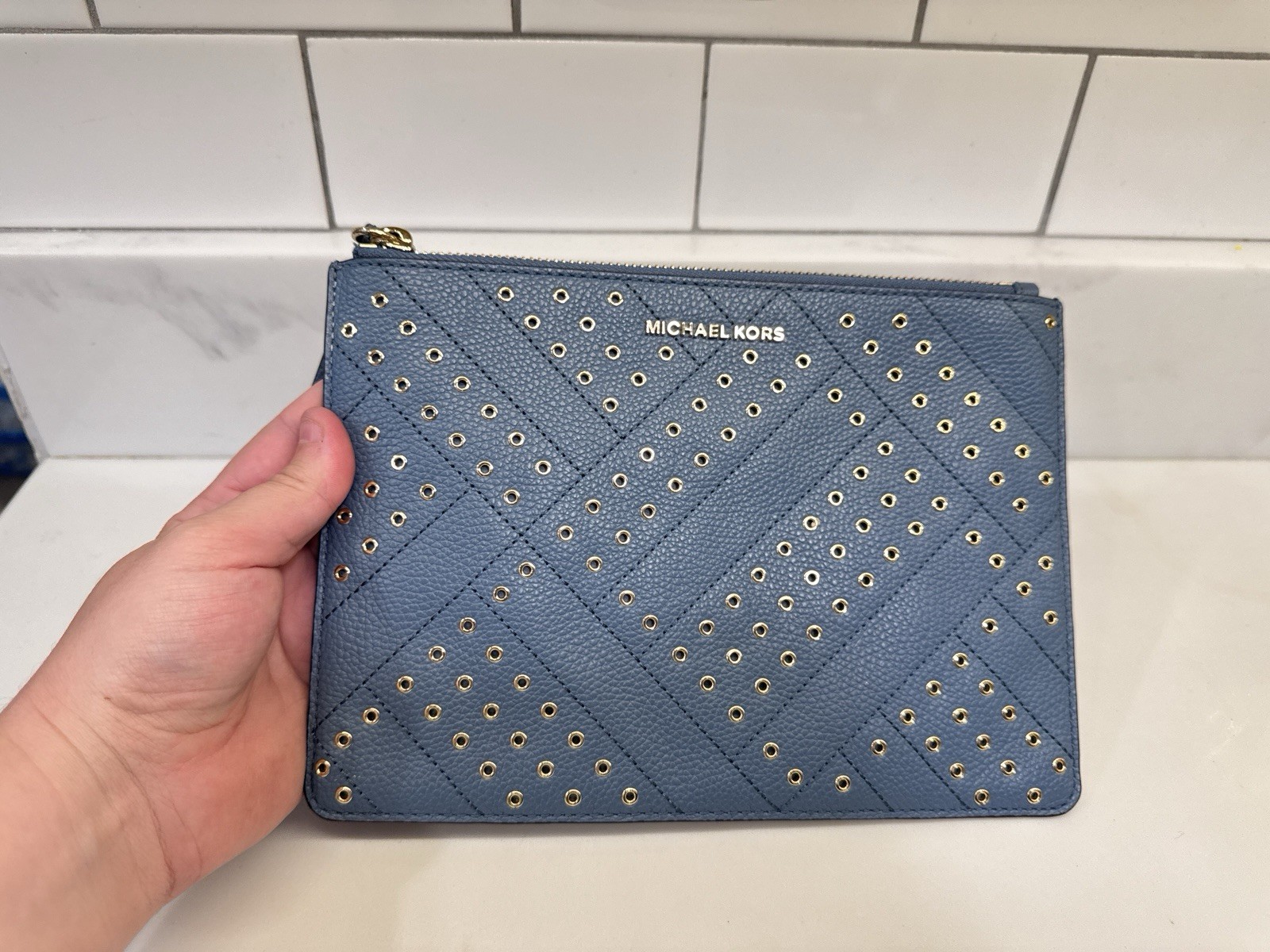 Michael Kors Women’s Jet Set Travel XL Zip Clutch 7 x 9.5in Dusty Blue Makeup