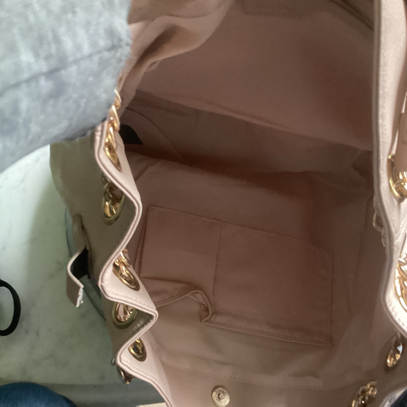 bebe mauve purse Crossbody Strap Missing