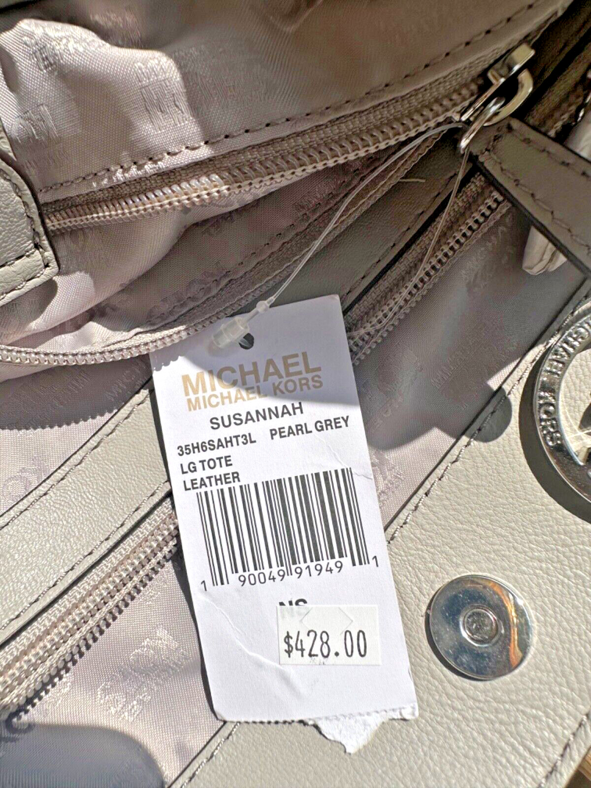 AUTHENTIC Michael Kors Susannah Large Quilted Leather Tote Handbag Pearl Grey