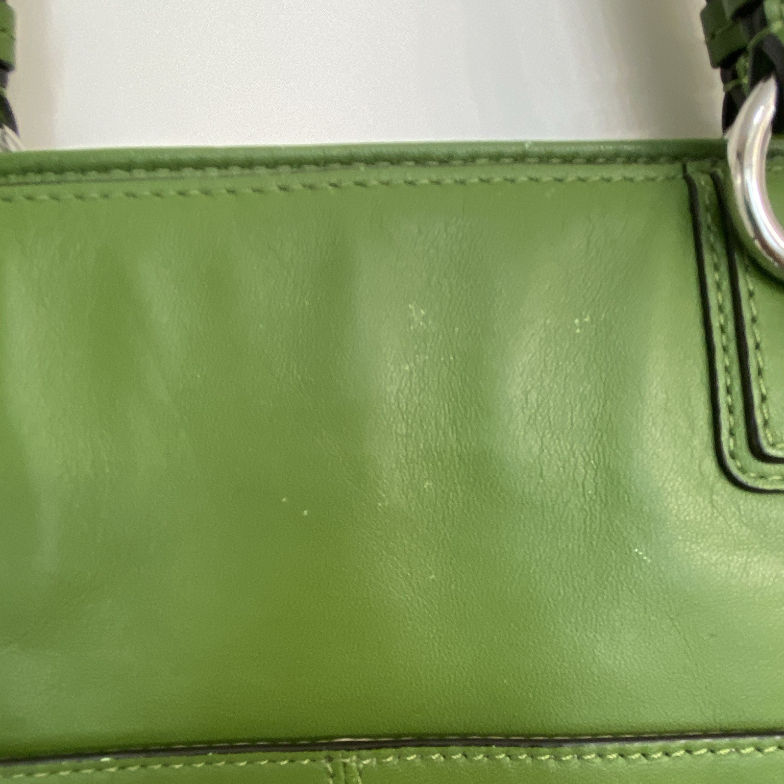 Coach Green Tote Shoulder Bag Silver Hardware Zip Closure w/ Hang Tag Charm