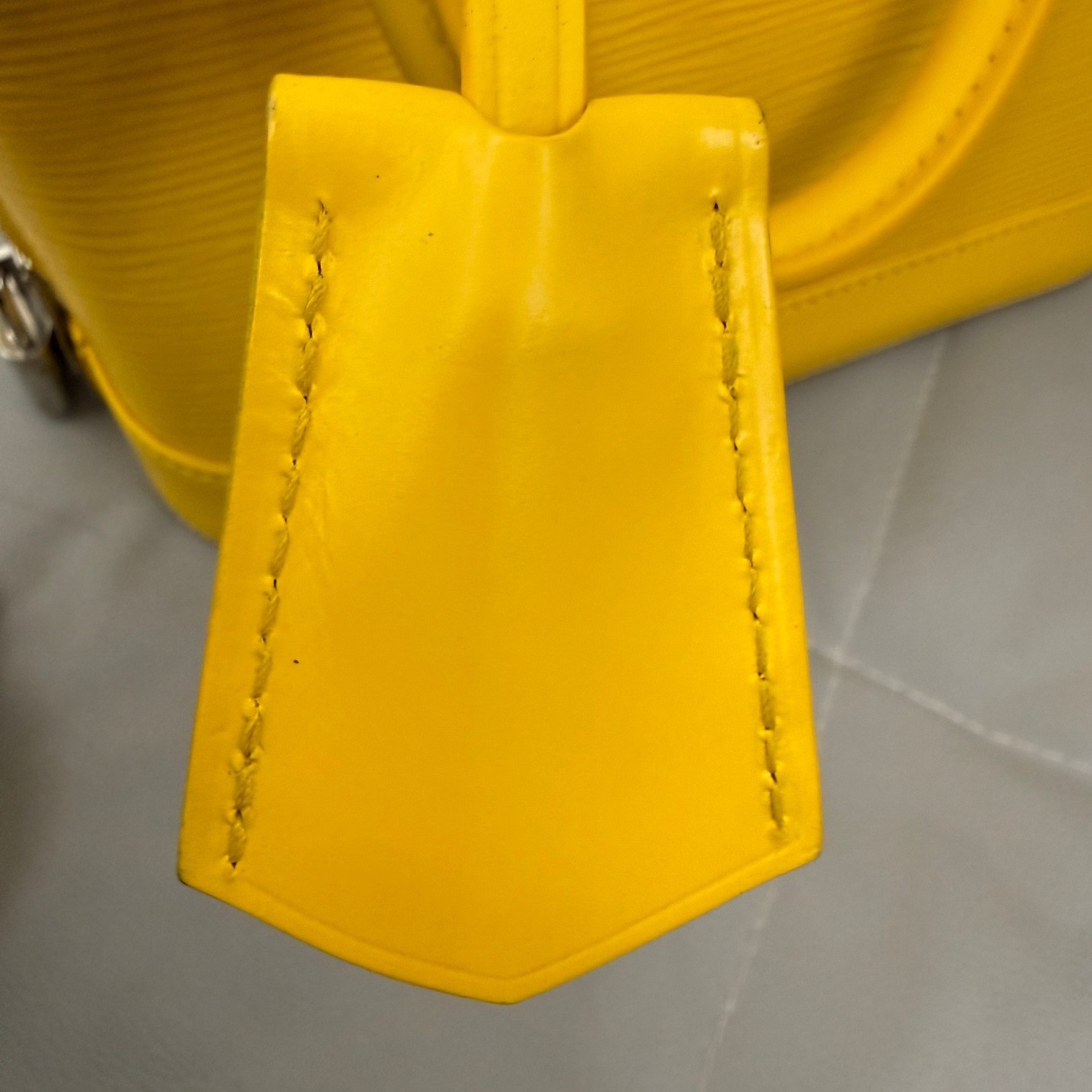 Louis Vuitton LV Handbag Alma BB Yellow Epi Leather Dome Shoulder Bag Silver HDW