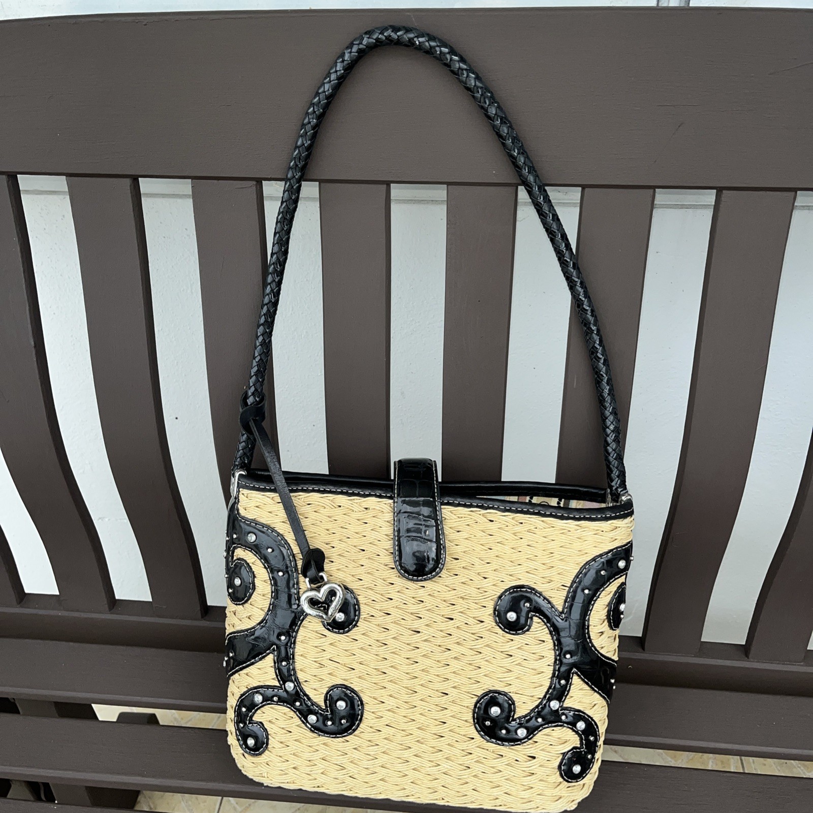 BRIGHTON Natural Woven Straw Hand Bag Patent Leather Trim Purse