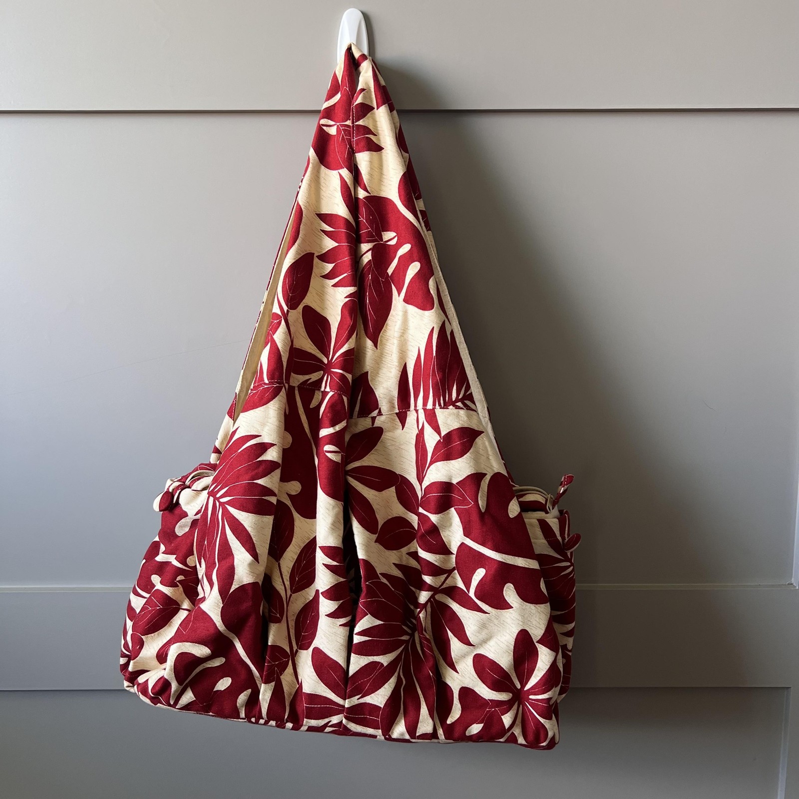 Eastern Serenity Shoulder Bag Women Red Leaf Print Purse Zip Monsterra Hawaiian