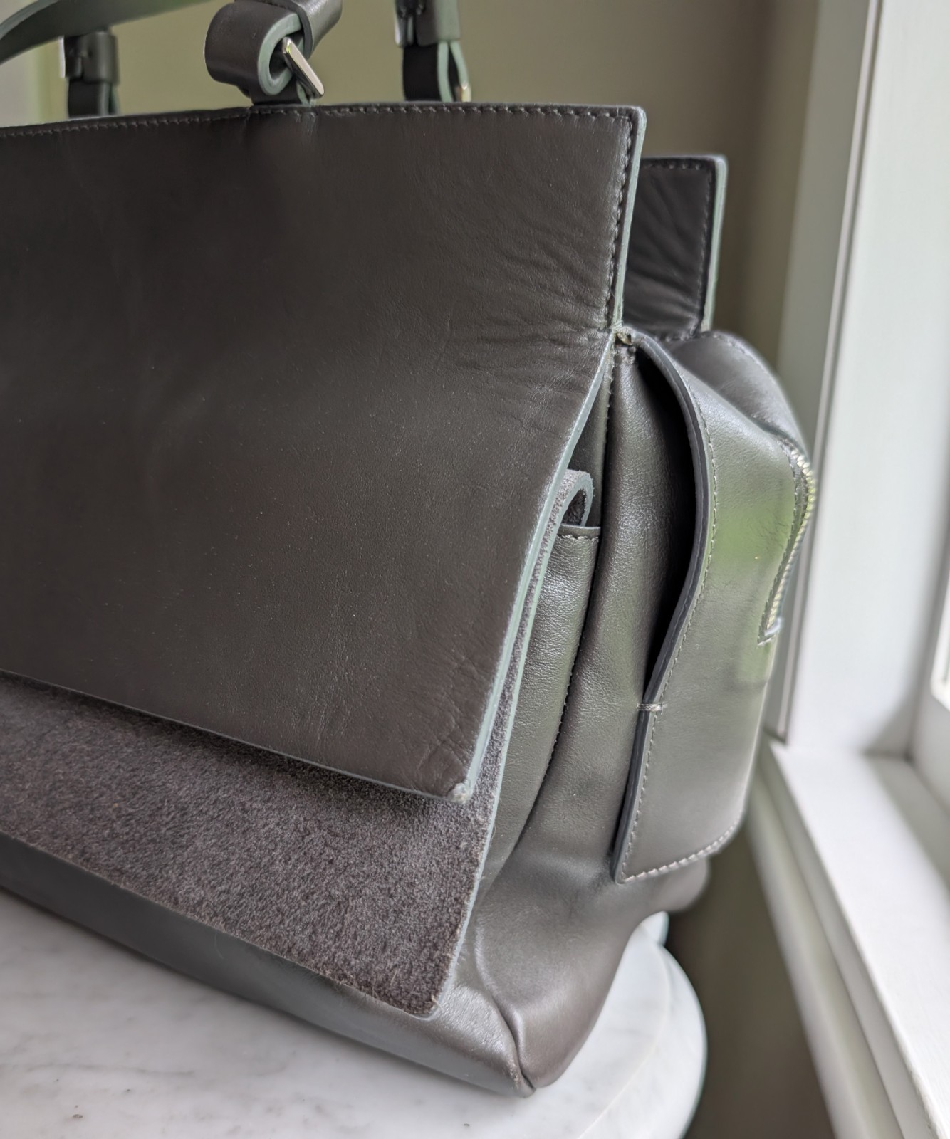 LIA NUMA Handbag Dark Khaki 100% Italian Leather Italy Tote Bag