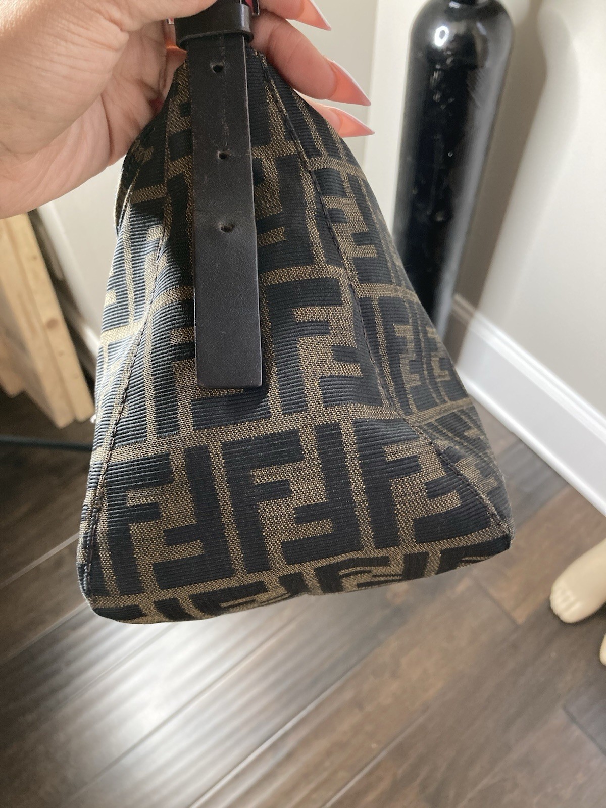 Fendi Zucca FF Monogram Shoulder Bag Brown/Black Detachable Strap Pockets