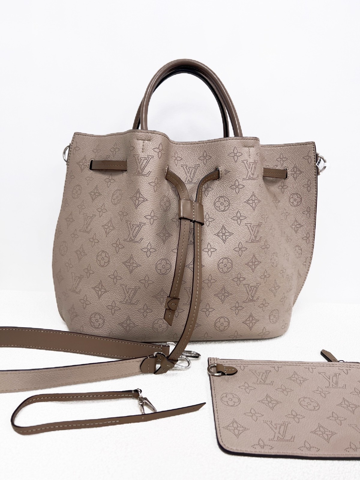 Louis Vuitton Pre-Owned Authentic Bucket Bag Pink 30*27cm