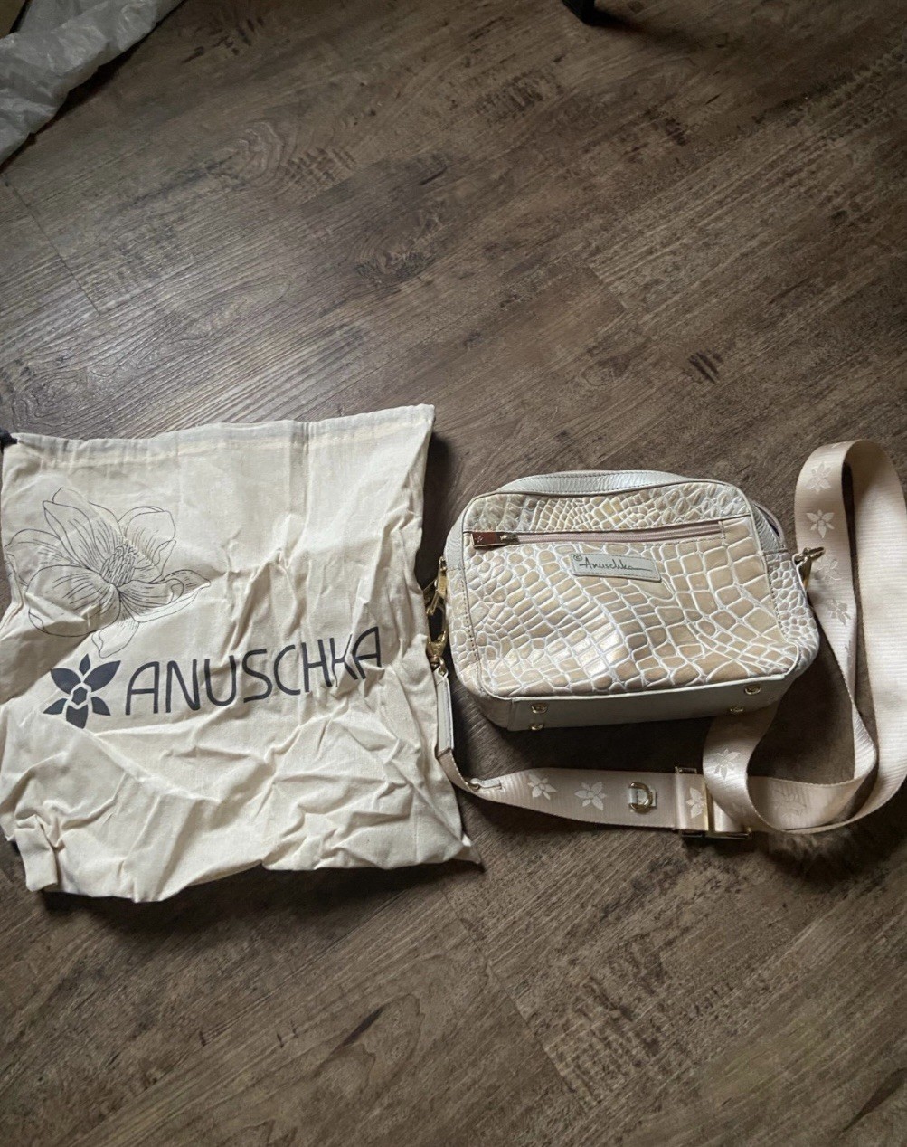 Anuschka Small Beige Animal Print Embossed Crossbody Bag Zip Detachable Strap