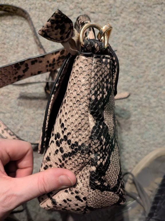 Kelly & Katie Snakeskin Print Crossbody Backpack Convertible Bag Tan Black Faux