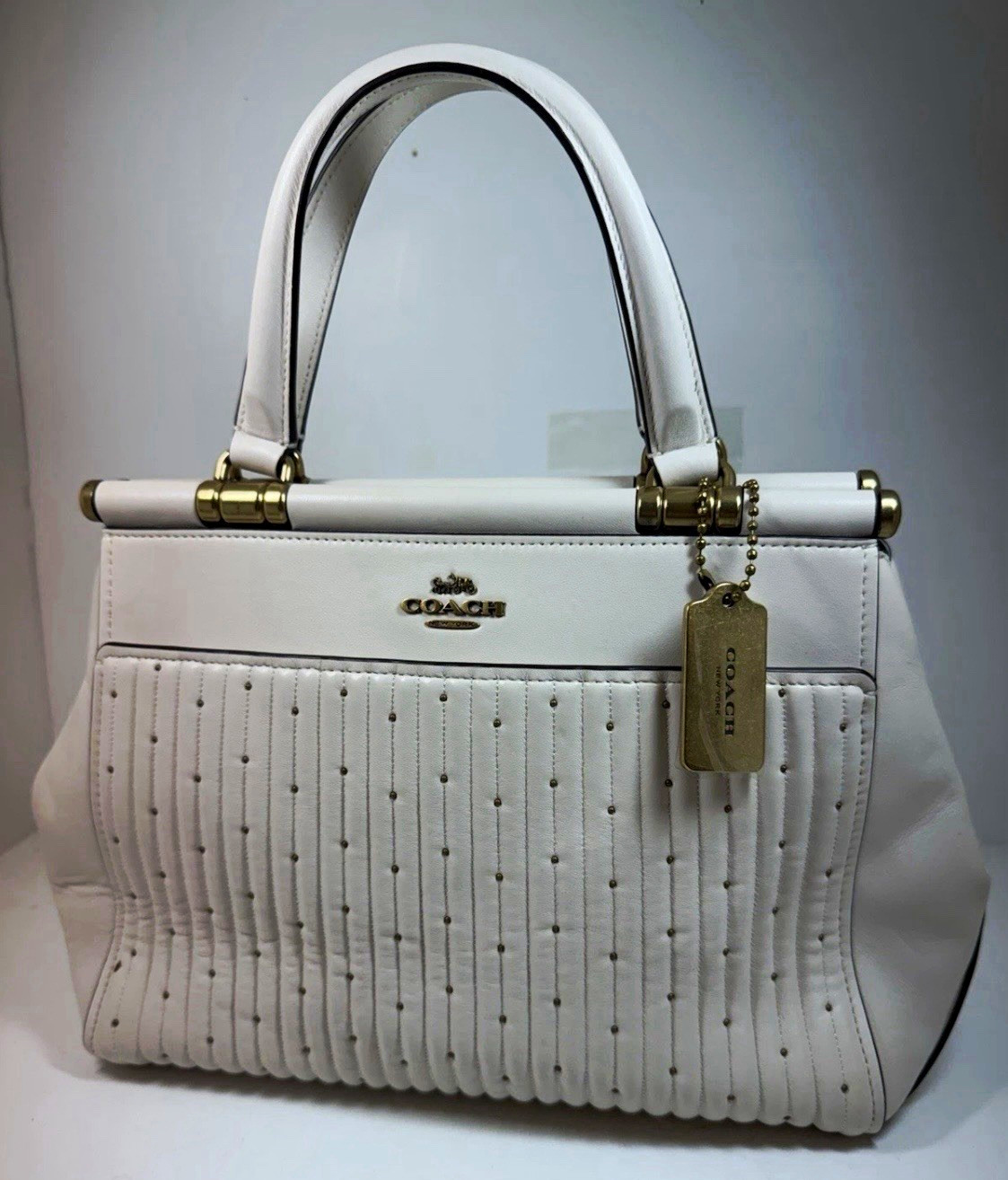 Authentic COACH Grace Bag. Barely used. Incl strap & dust bag