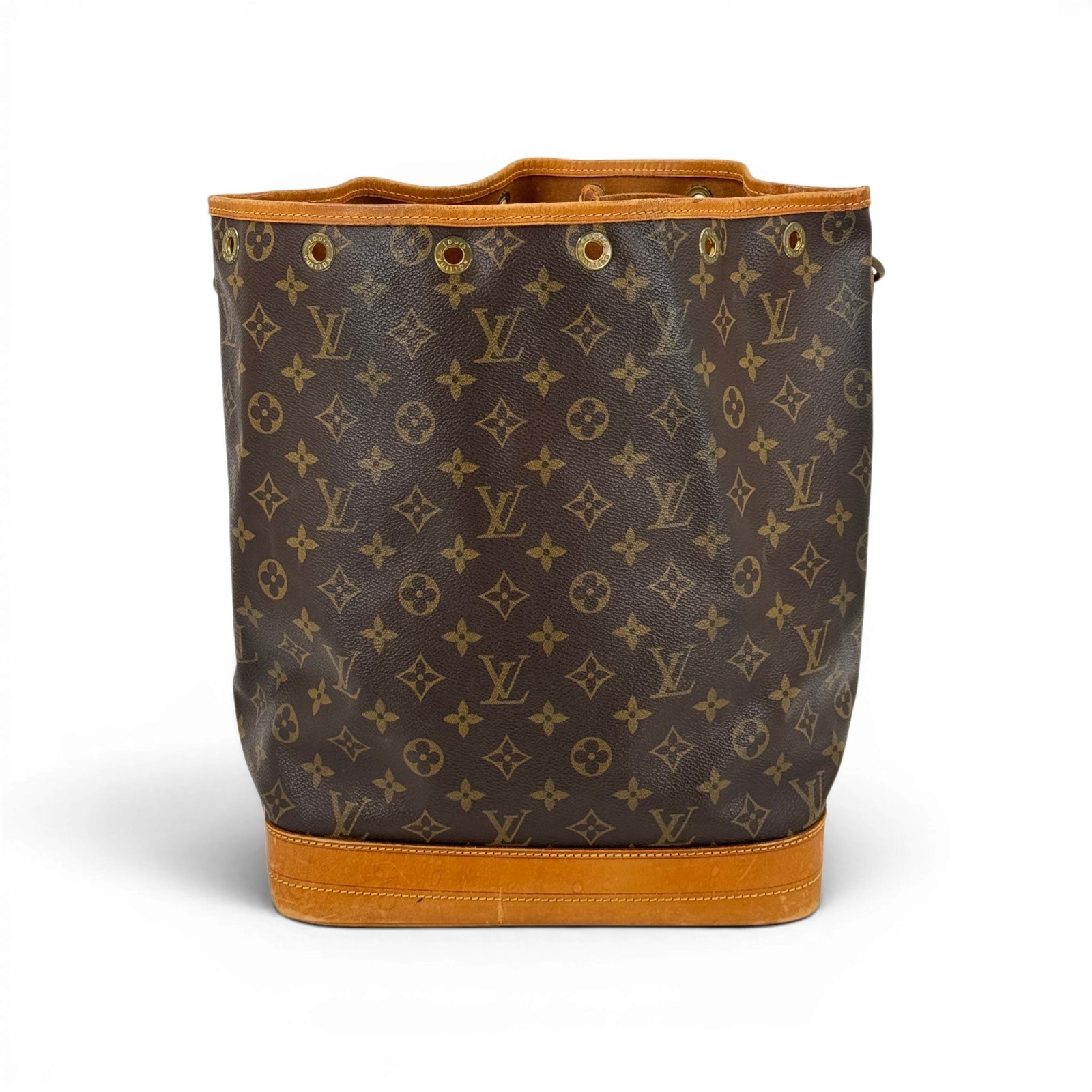 LOUIS VUITTON Noe GM Monogram Canvas Brown Drawstring Bucket Shoulder Bag M42224