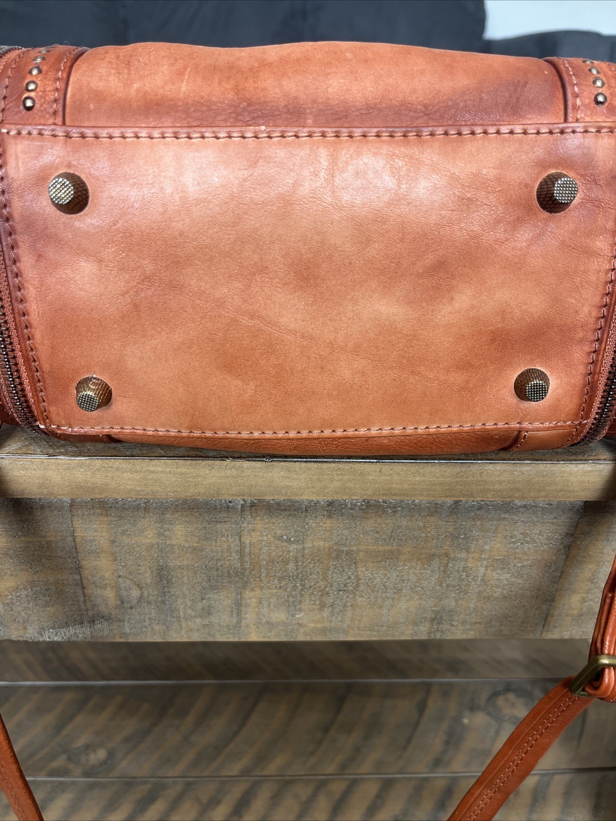 Old Trend Mini Trunk Crossbody Leather Bag