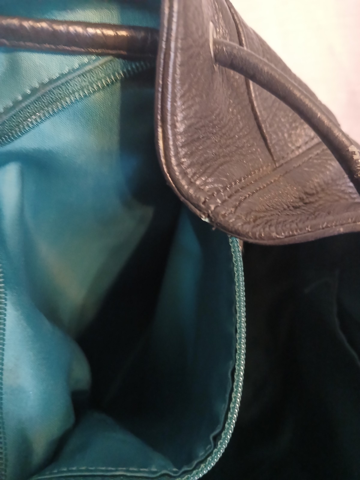 Coach F24385 Park Black Leather Backpack w/Turnlock Detail Teal Satin lining