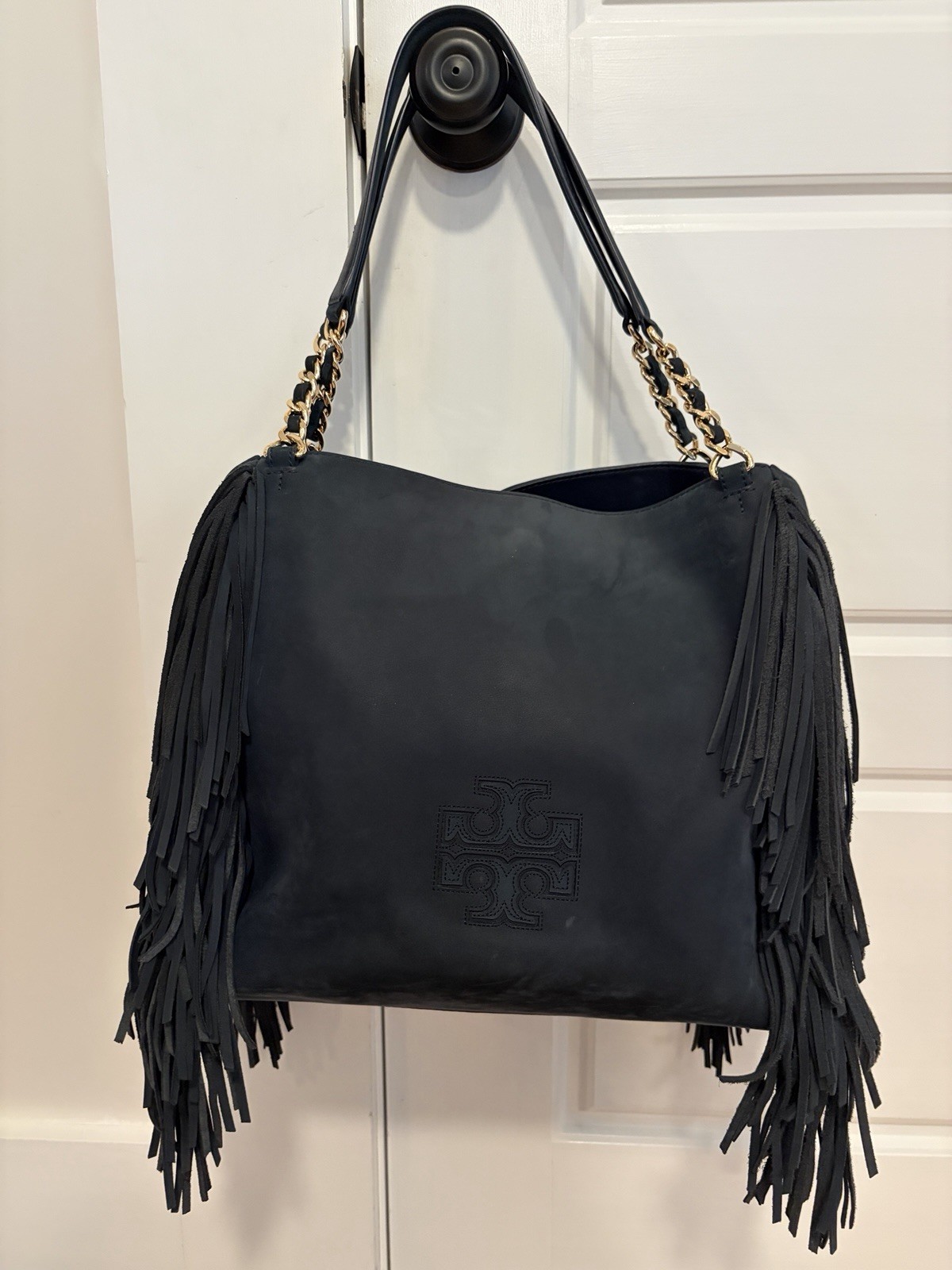 Tory Burch Navy Fringe Logo Shoulder Bag Zip Closure Gold Chain Strap Pockets
