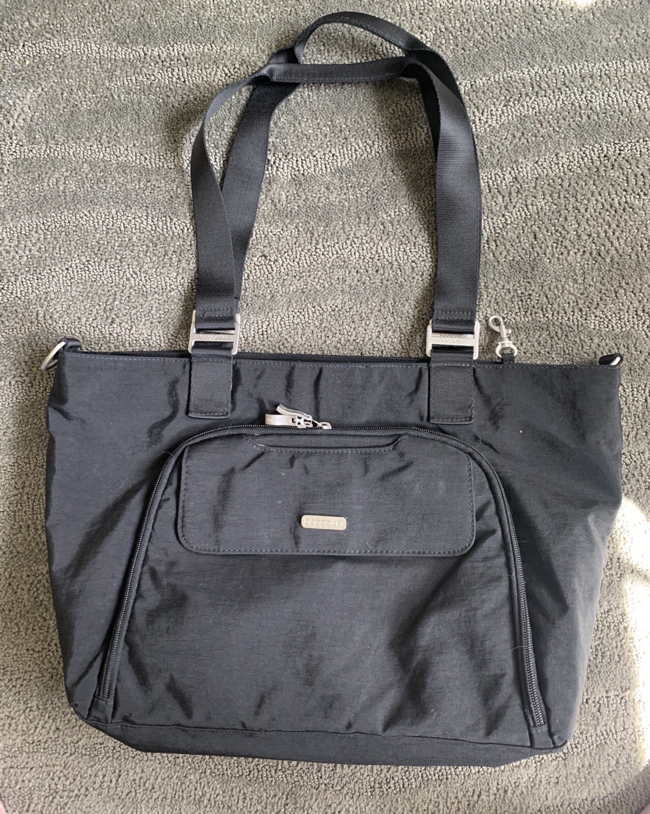 BAGGALLINI LARGE BLACK SHOULDER TOTE BAG