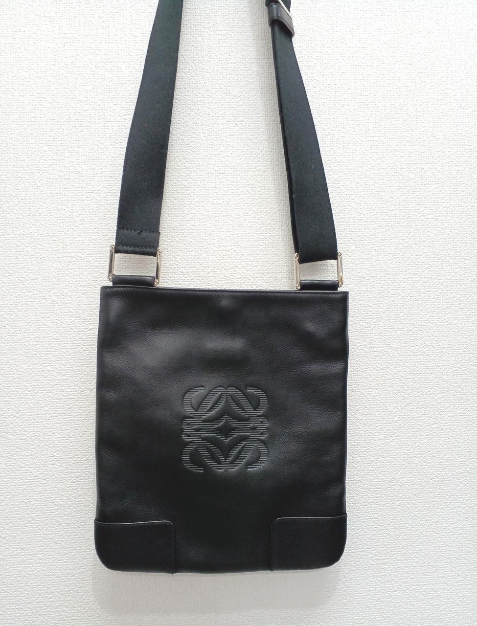 LOEWE shoulder bag Anagram Leather Crossbody Bag Black Width 9.4 inches Unisex