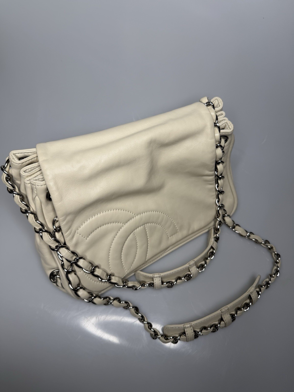 Authentic CHANEL Beige Ivory Leather, Chain Trim Flap Shoulder Bag