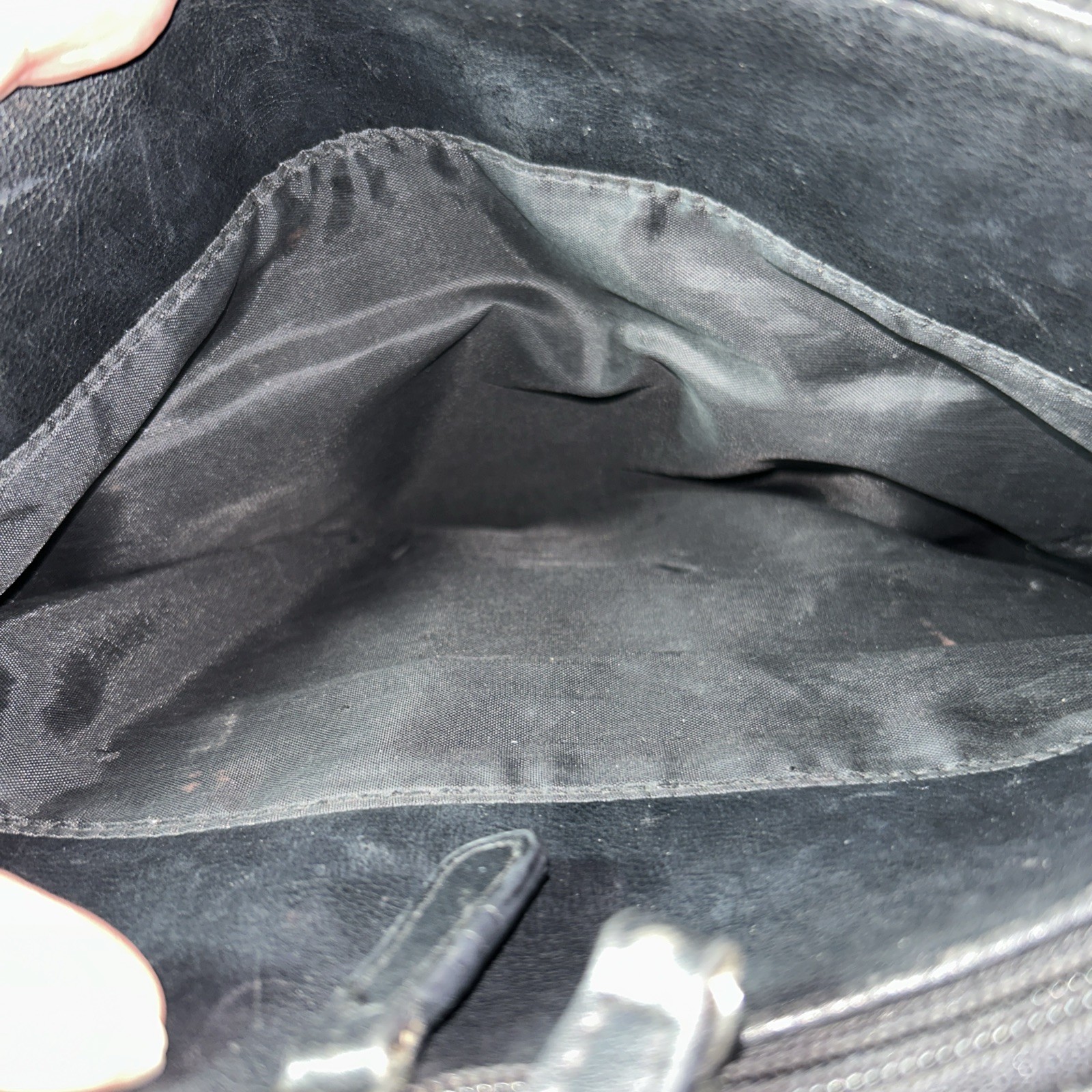 Worthington Shoulder Bag Black 12” X 10” Vinyl 9 Pockets