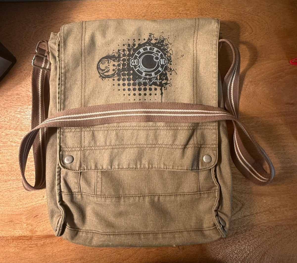 District Threads Canvas Field Bag Shoulder Tote Messenger Kahaki San Jose 2010