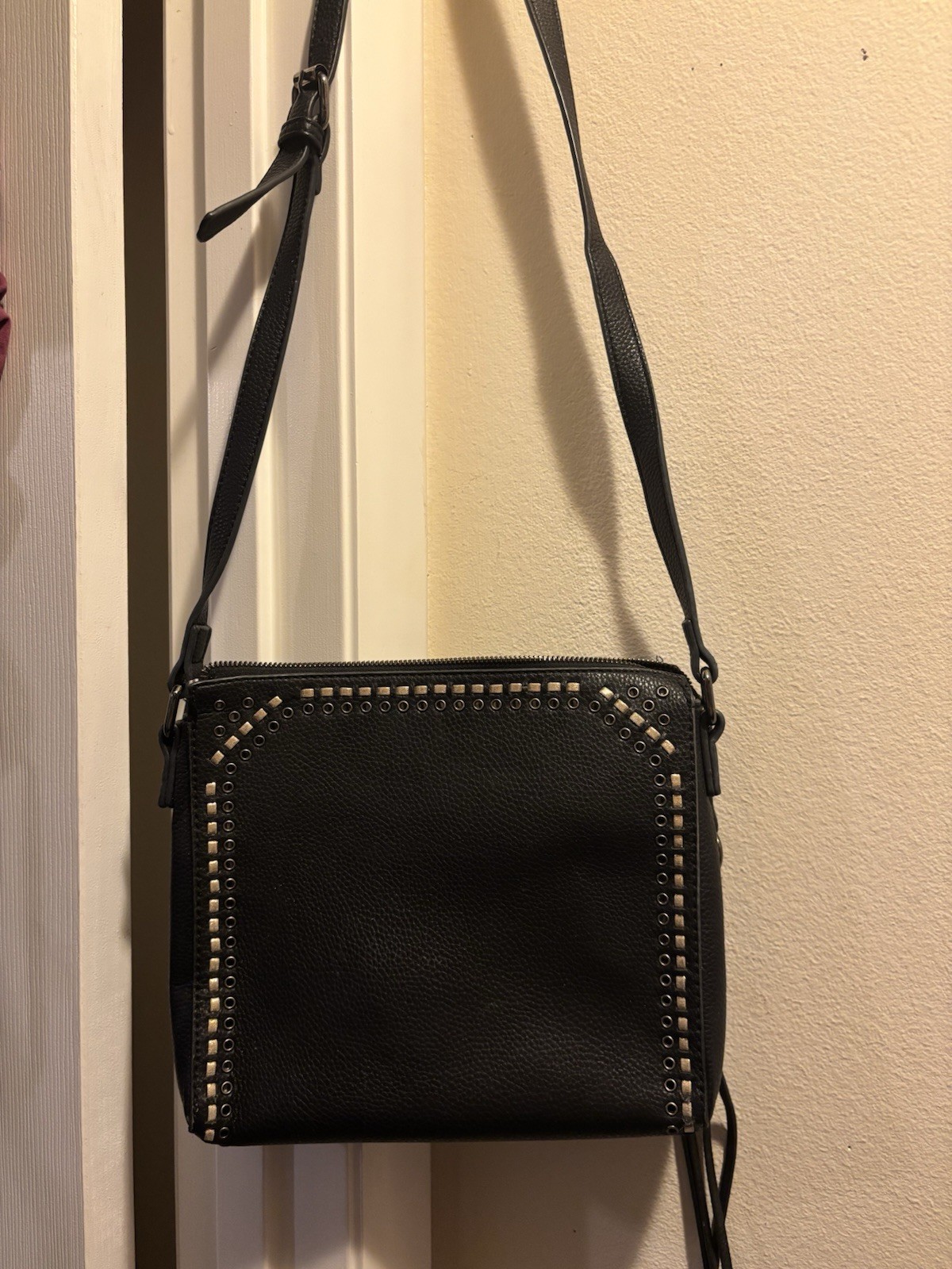 Black Pebbled Crossbody Bag Studded Grommet Zip Top Detachable Strap Pockets