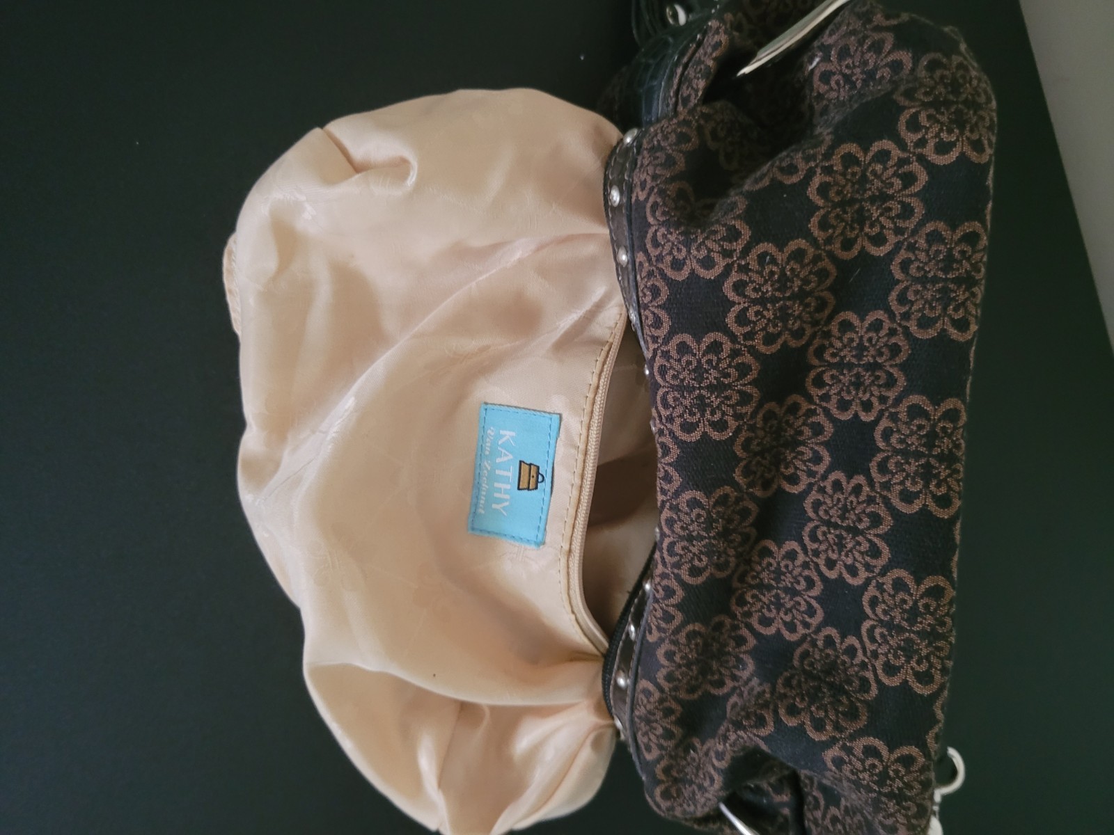 Kathy Van Zeeland Women’s Black/Brown Floral Shoulder Bag Studded Zip Silver