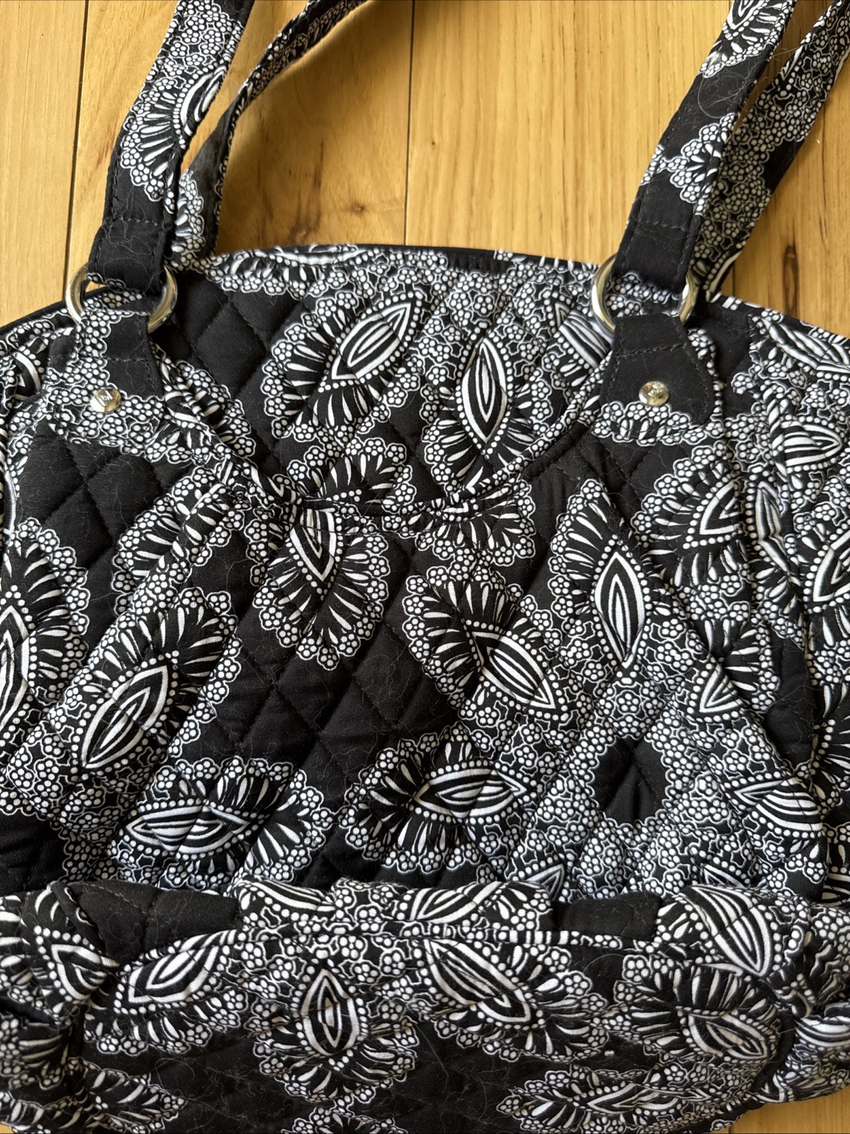 RARE Vera Bradley Blanco Bouquet Tote Medium Paisley Floral Carry Bag Quilted